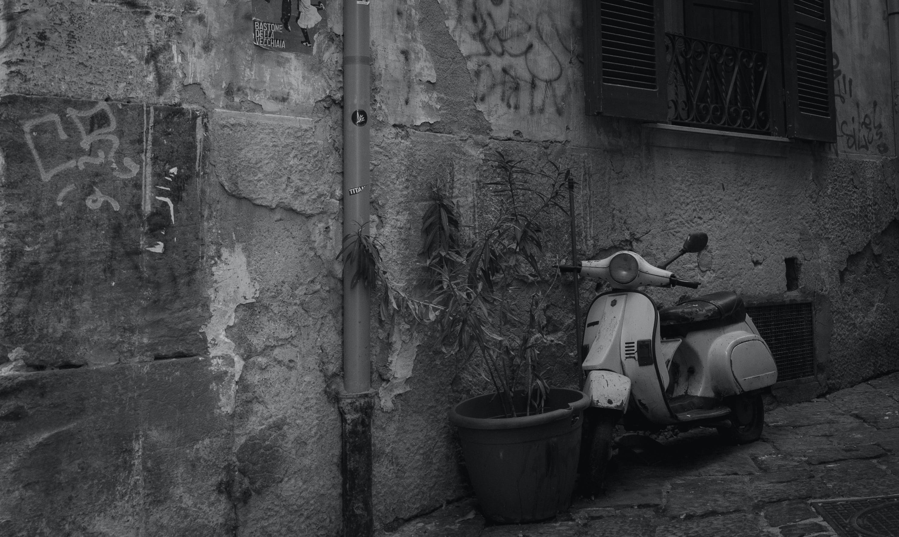 Deconstructing Iconic Visuals from Films
