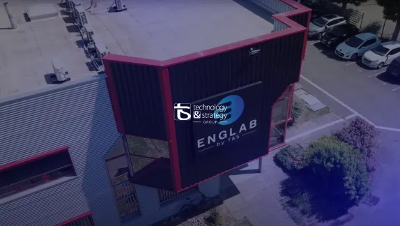 mmersive Technologies in the Smart Factory: Boosting Decision-Making, Training, and Supervision