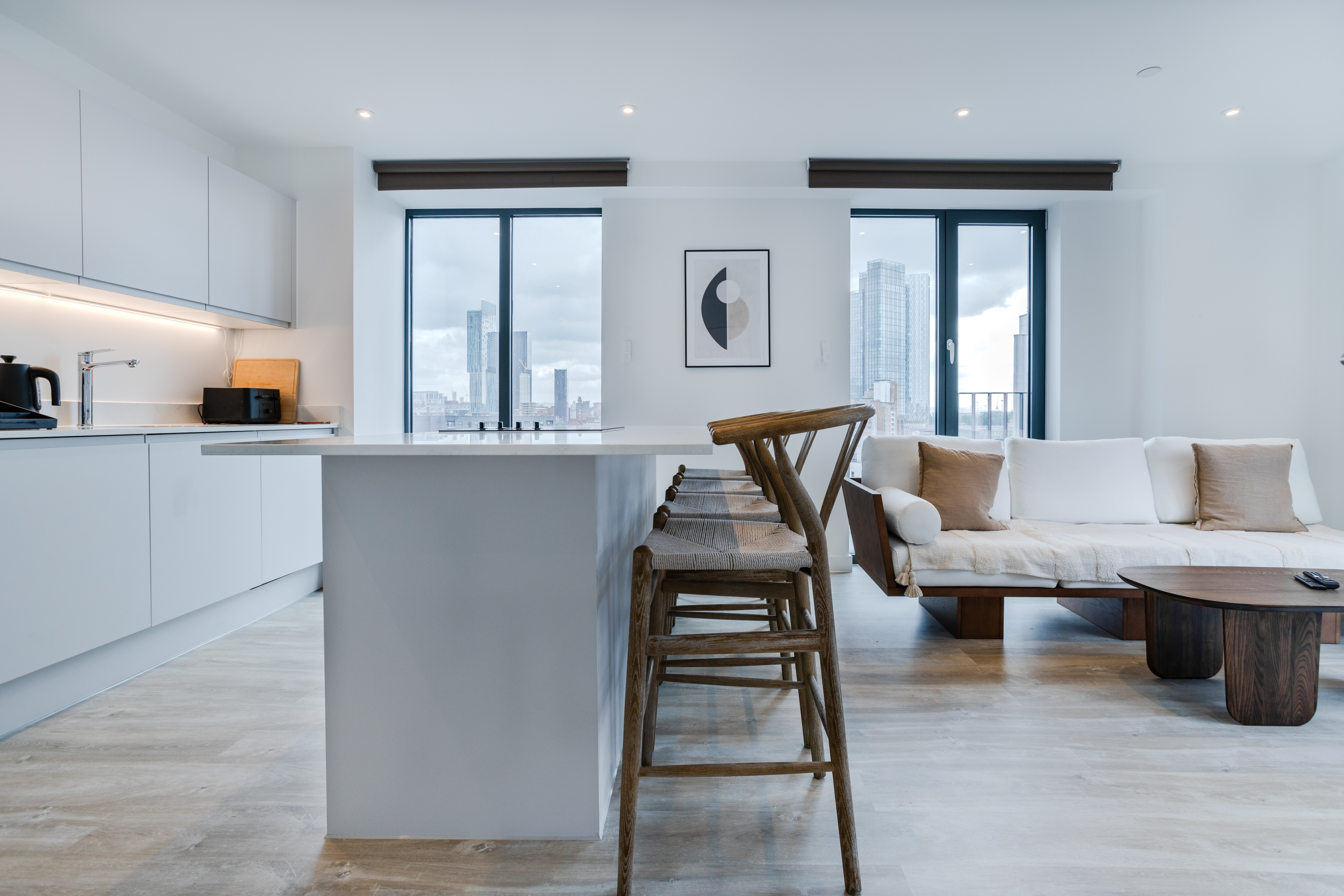 Alabaster Suite, Salford – photo 3