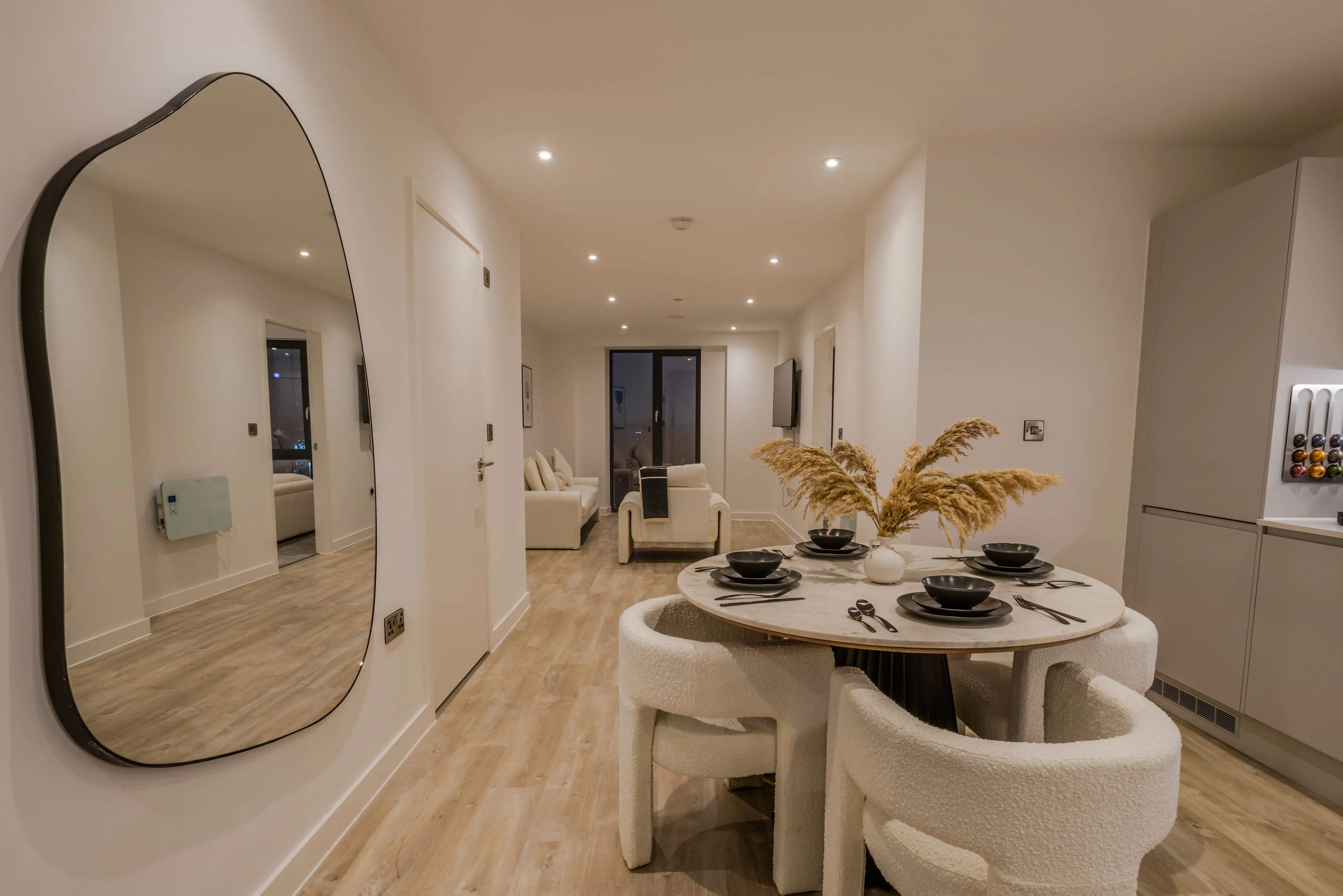 Bianco Suite, Regents Road – main photo