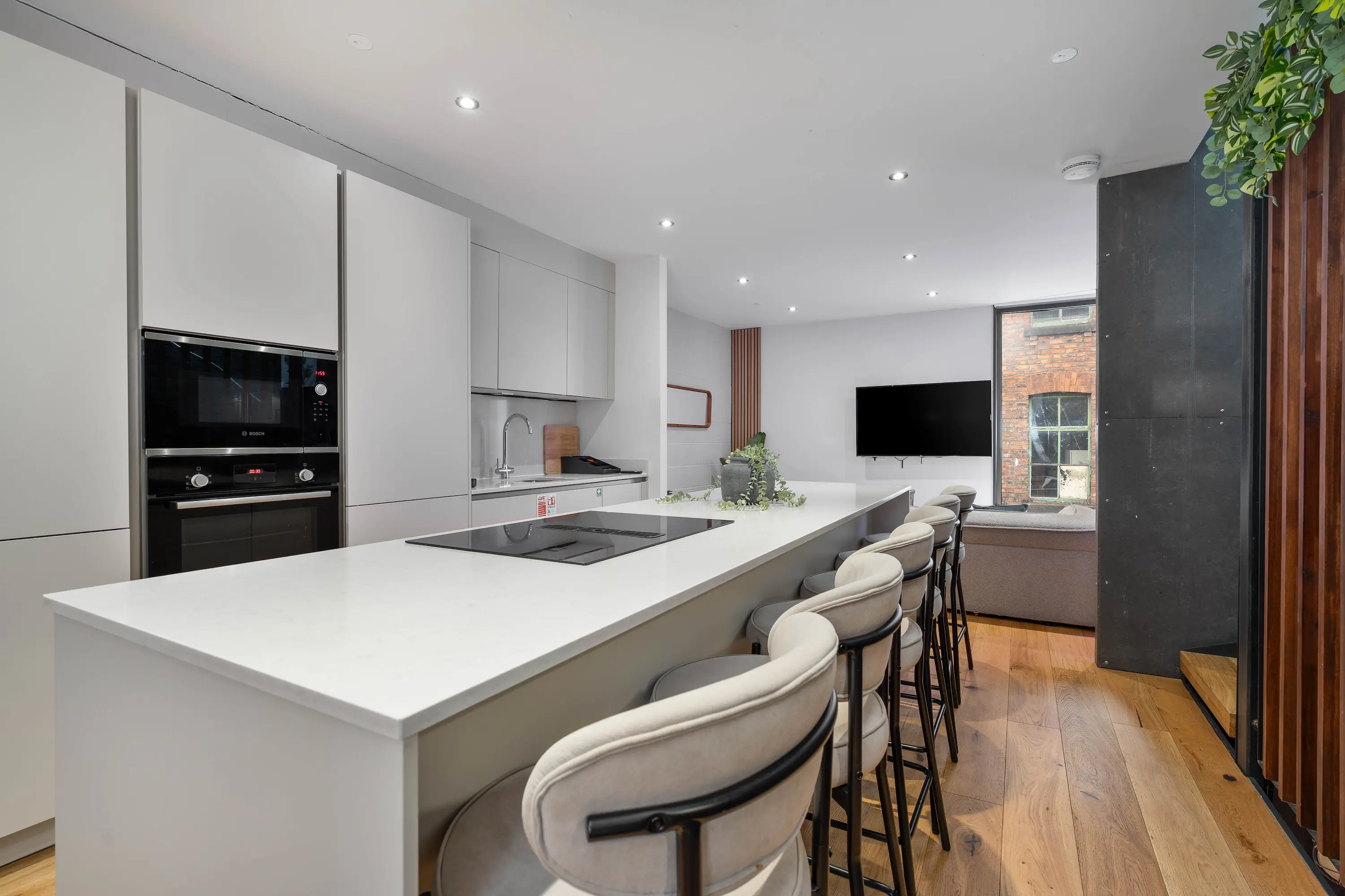 Townhouse West, City Centre – photo 1