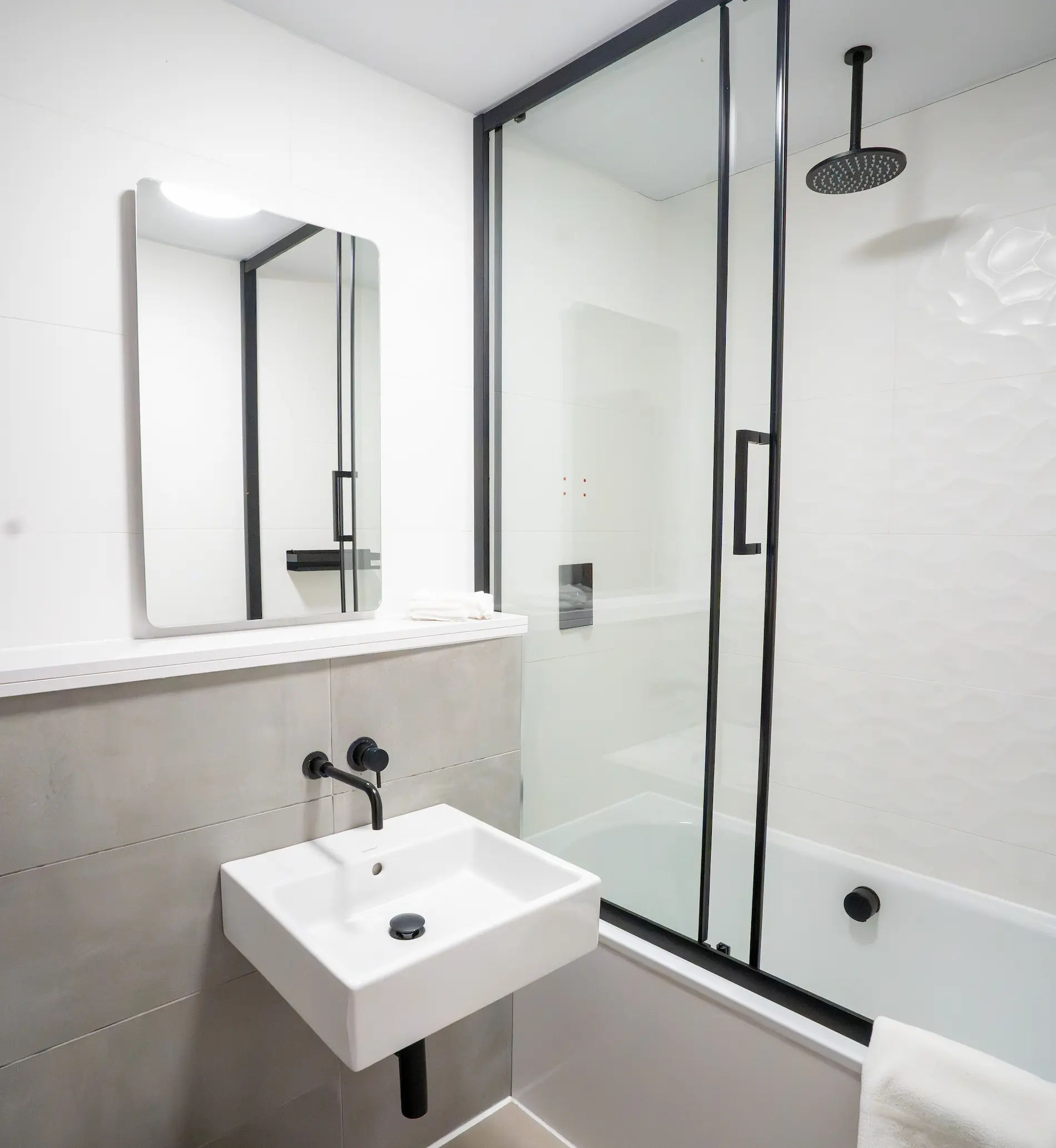 Townhouse West, City Centre – photo 22