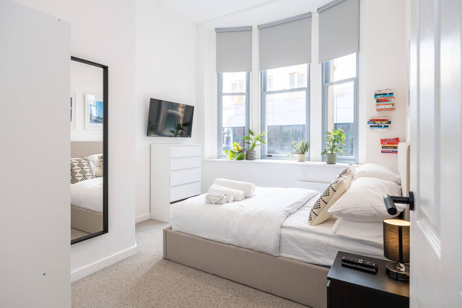 Azure Suite, City Centre – photo 3