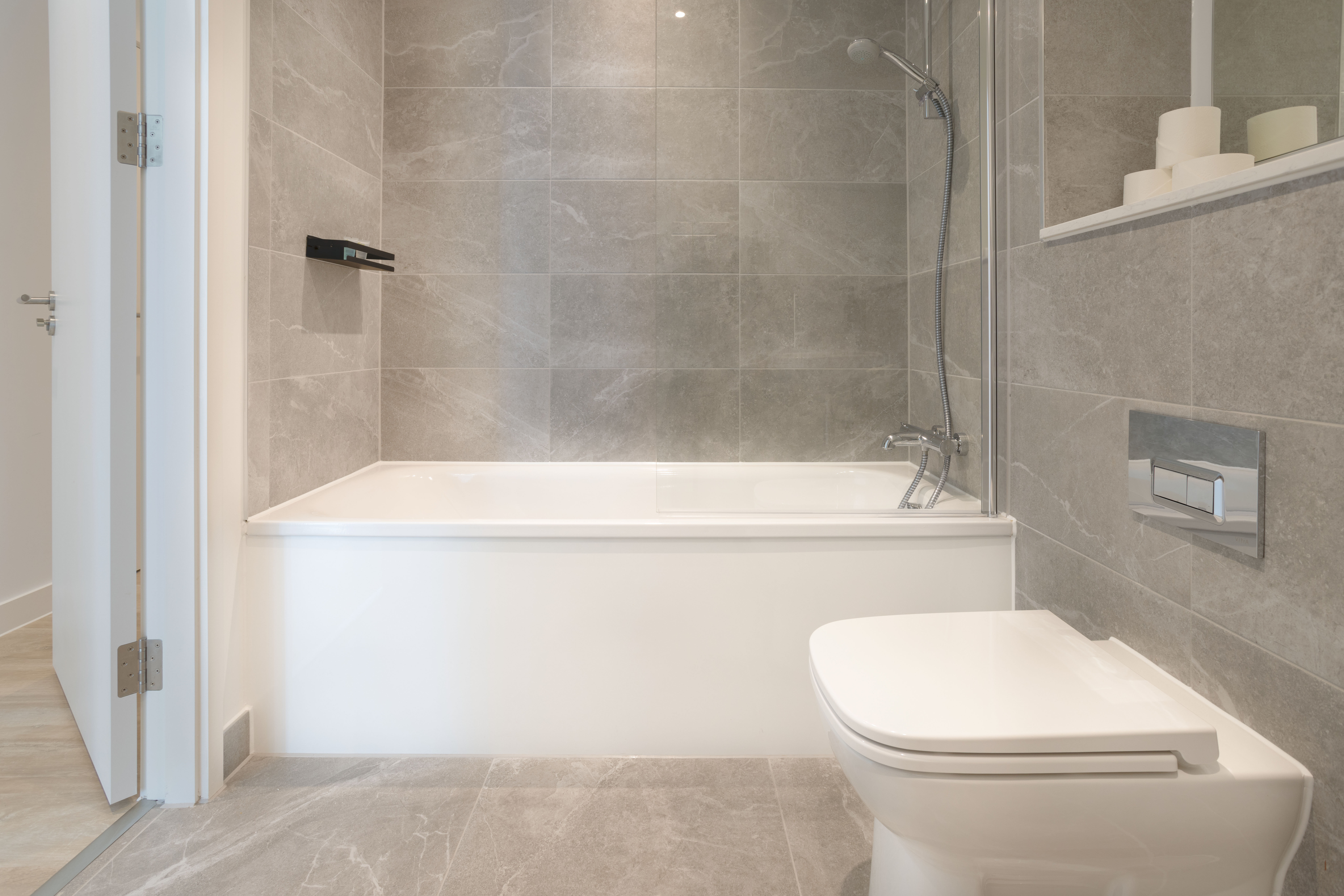 Alabaster Suite, Salford – photo 9