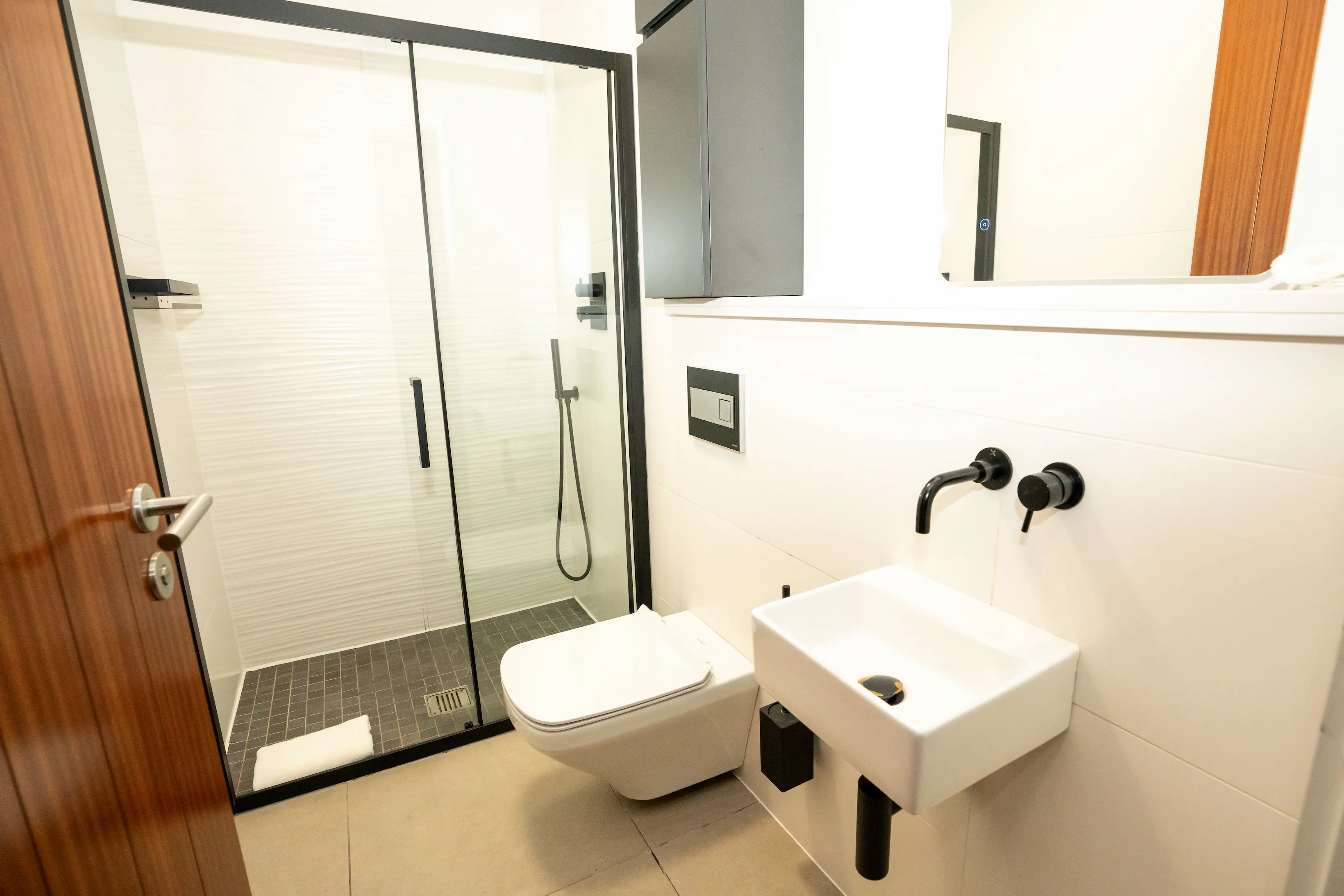 Townhouse West, City Centre – photo 23
