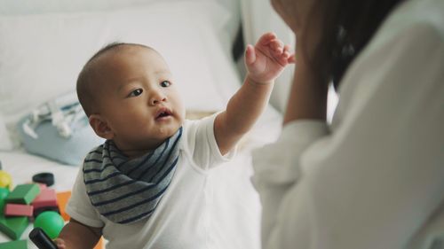 Baby's First 10 Words: A Pediatric SLP Guide | Pediatric Speech Tips ...
