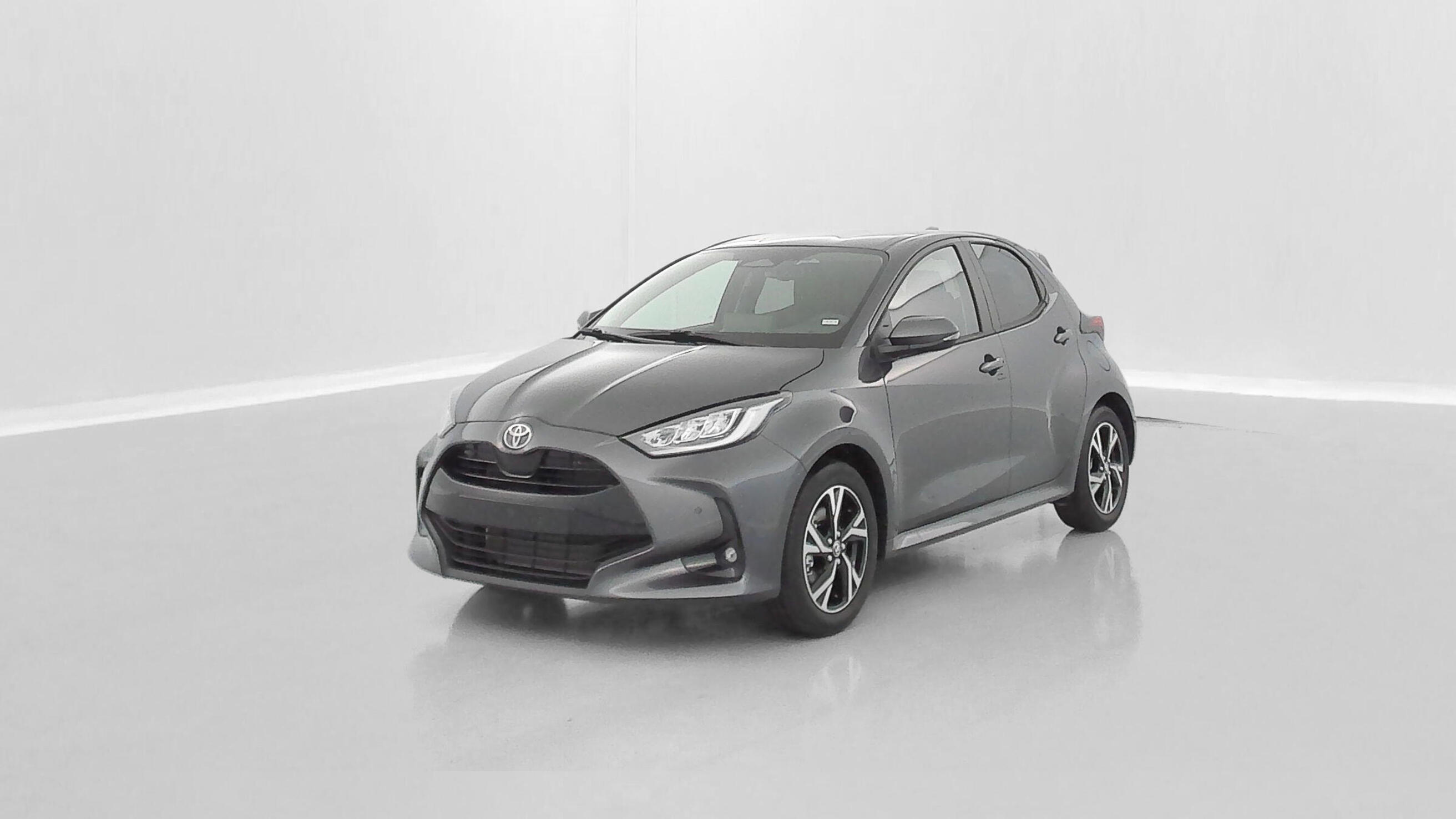 TOYOTA Yaris Hybride 116h Design e-CVT