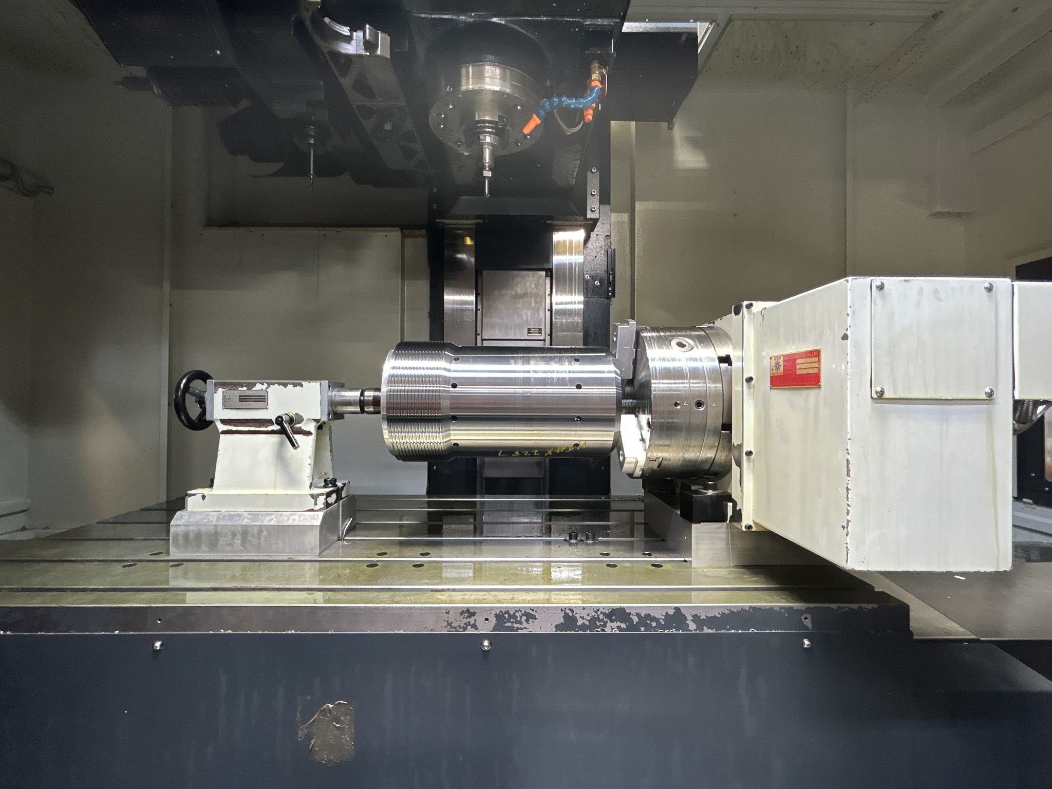 NCPRECISION MILLING MACHINE