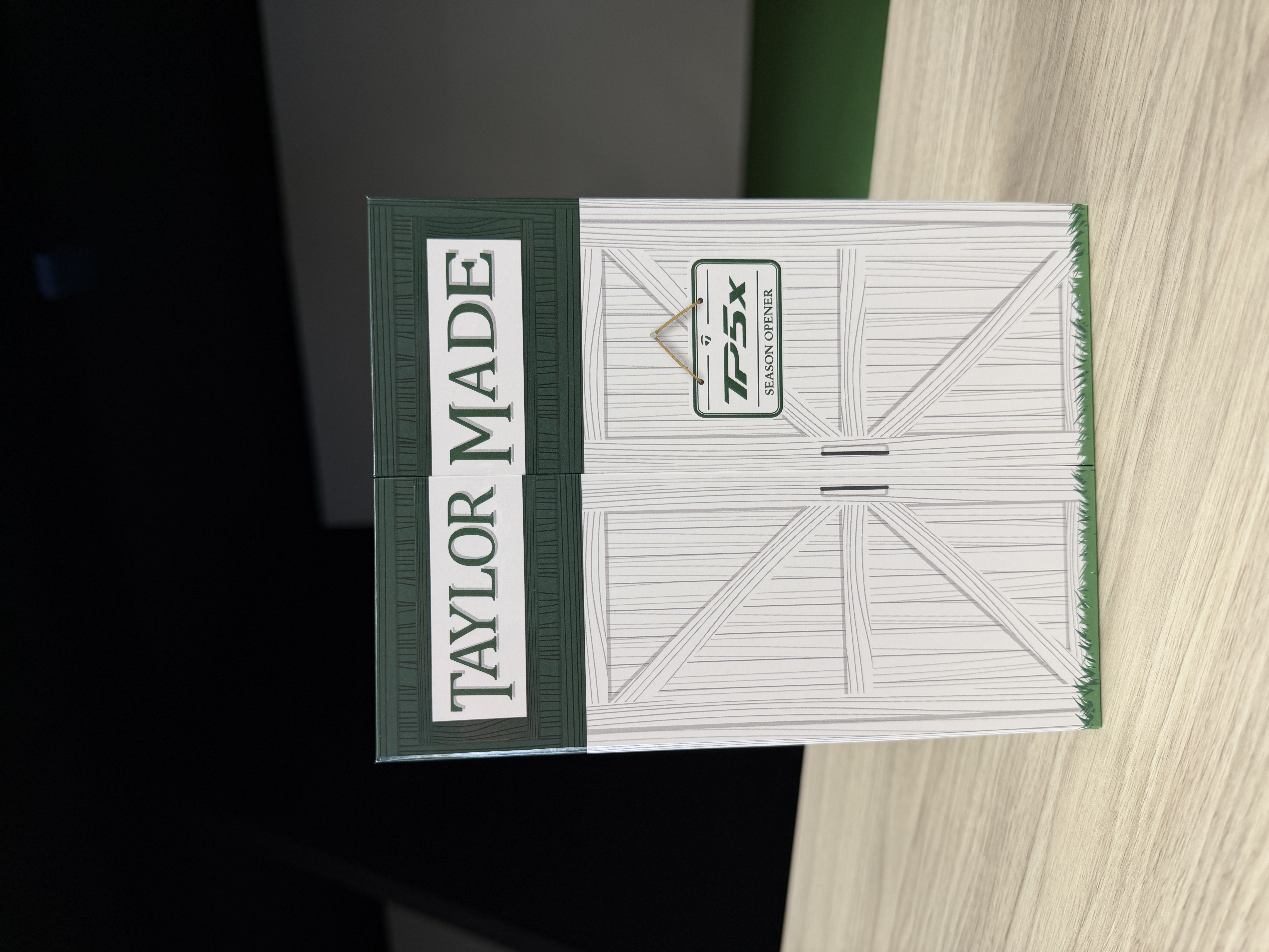 Karratha Indoor Golf TaylorMade Season Opener TP5x Golf Balls