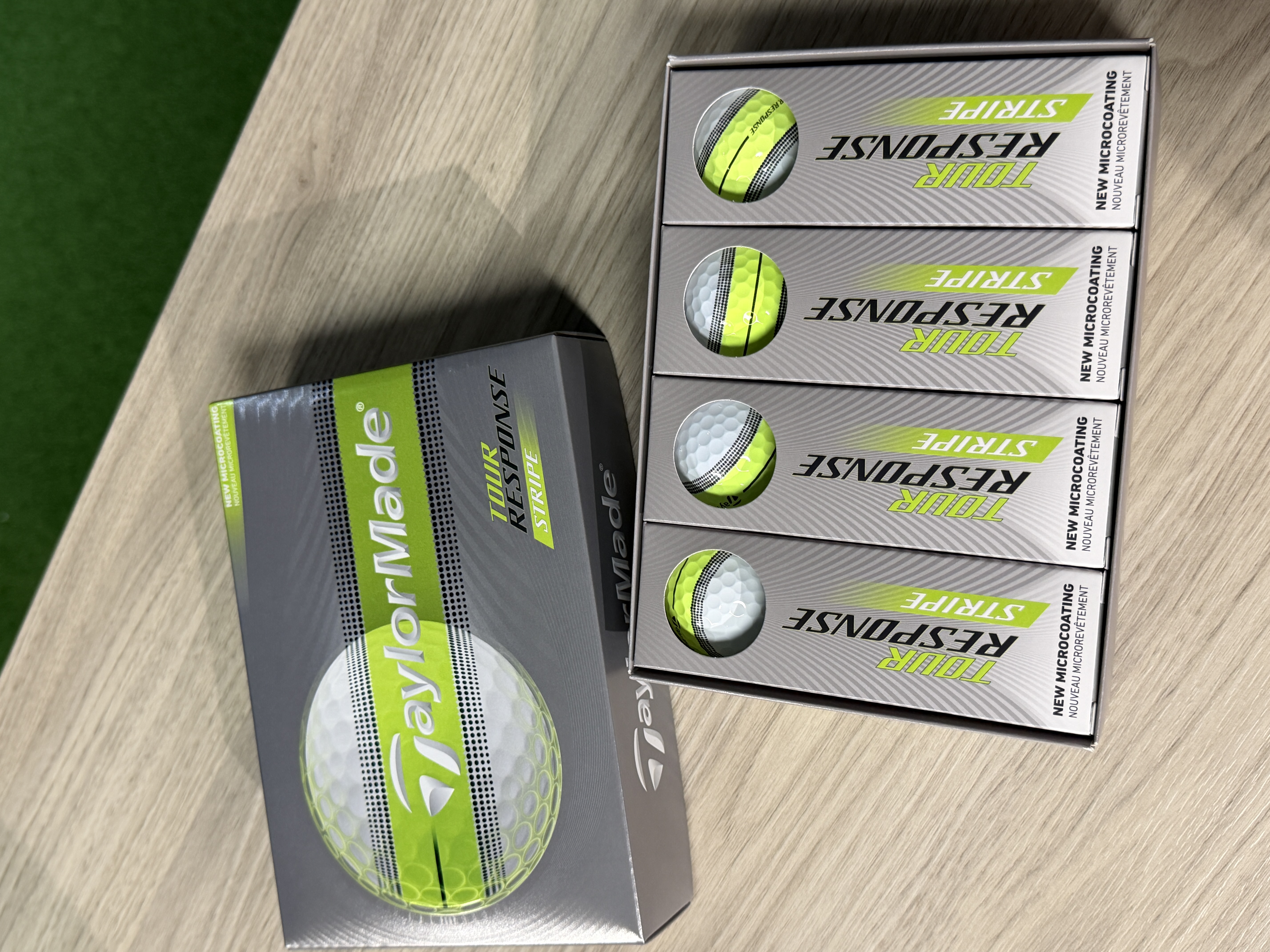 Karratha Indoor Golf TaylorMade Tour Response Yellow Stripe Golf Ball