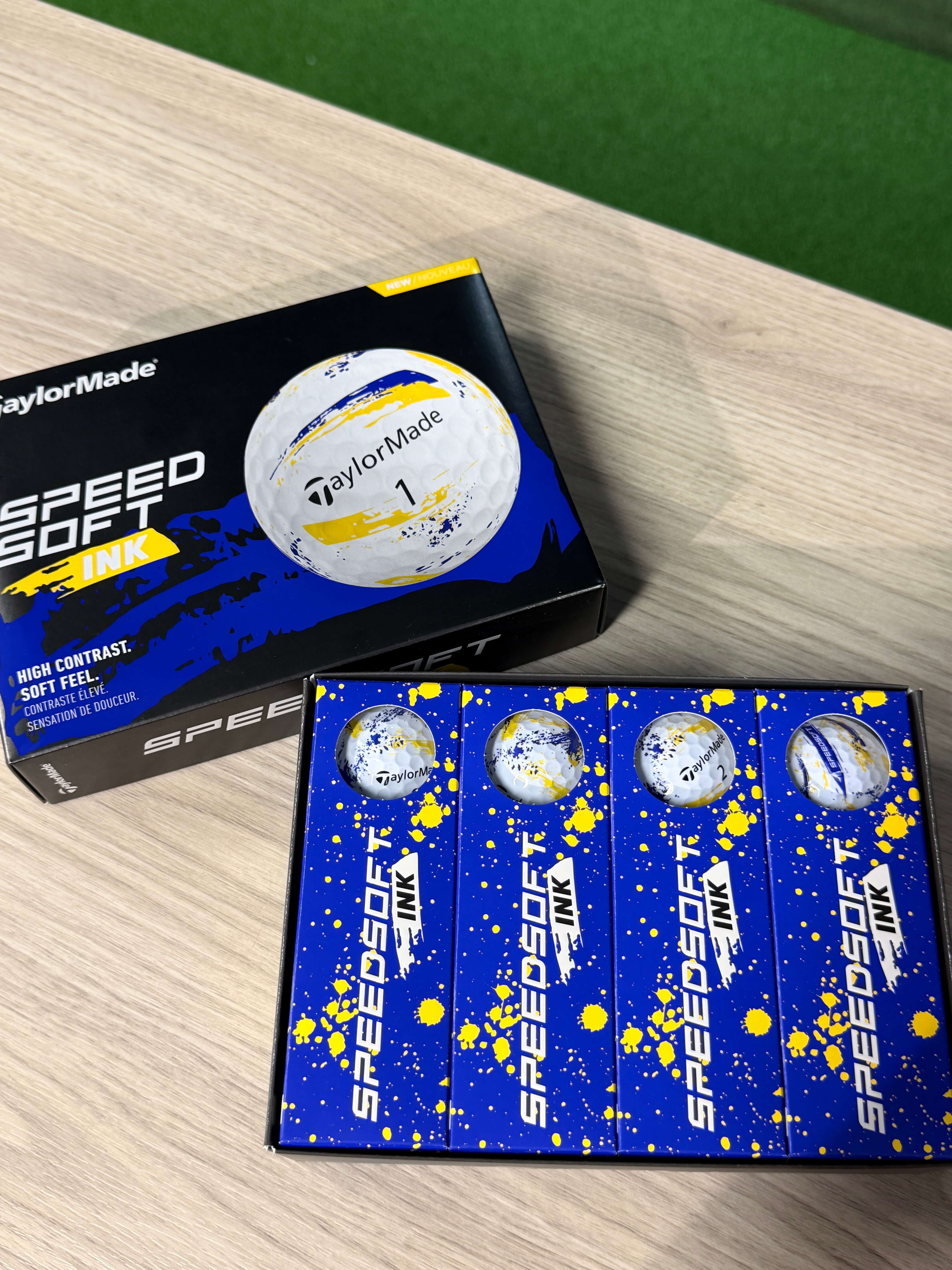 Karratha Indoor Golf TaylorMade SpeedSoft Ink Blue/Yellow