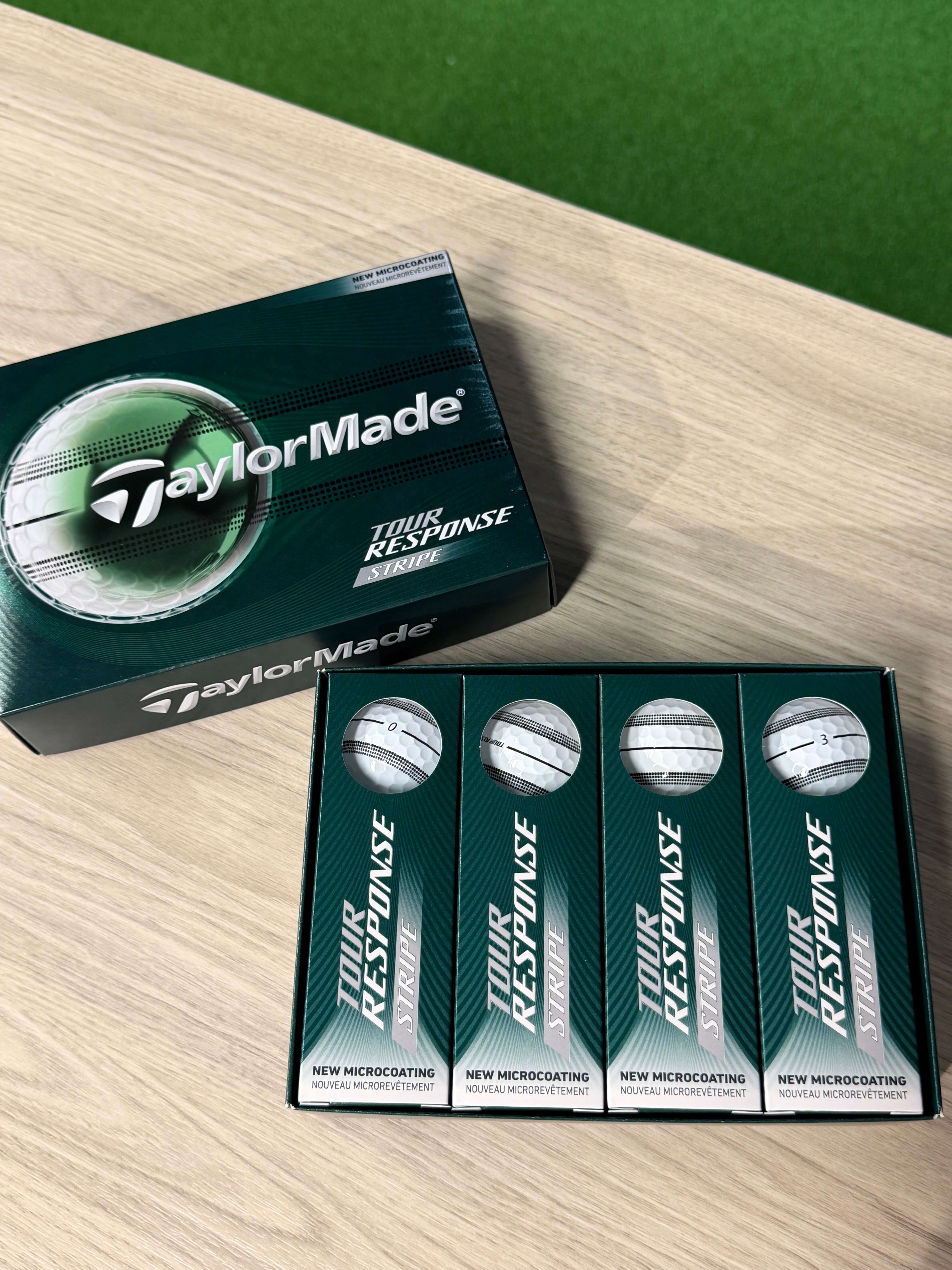 Karratha Indoor Golf TaylorMade Tour Response Stripe Golf Balls