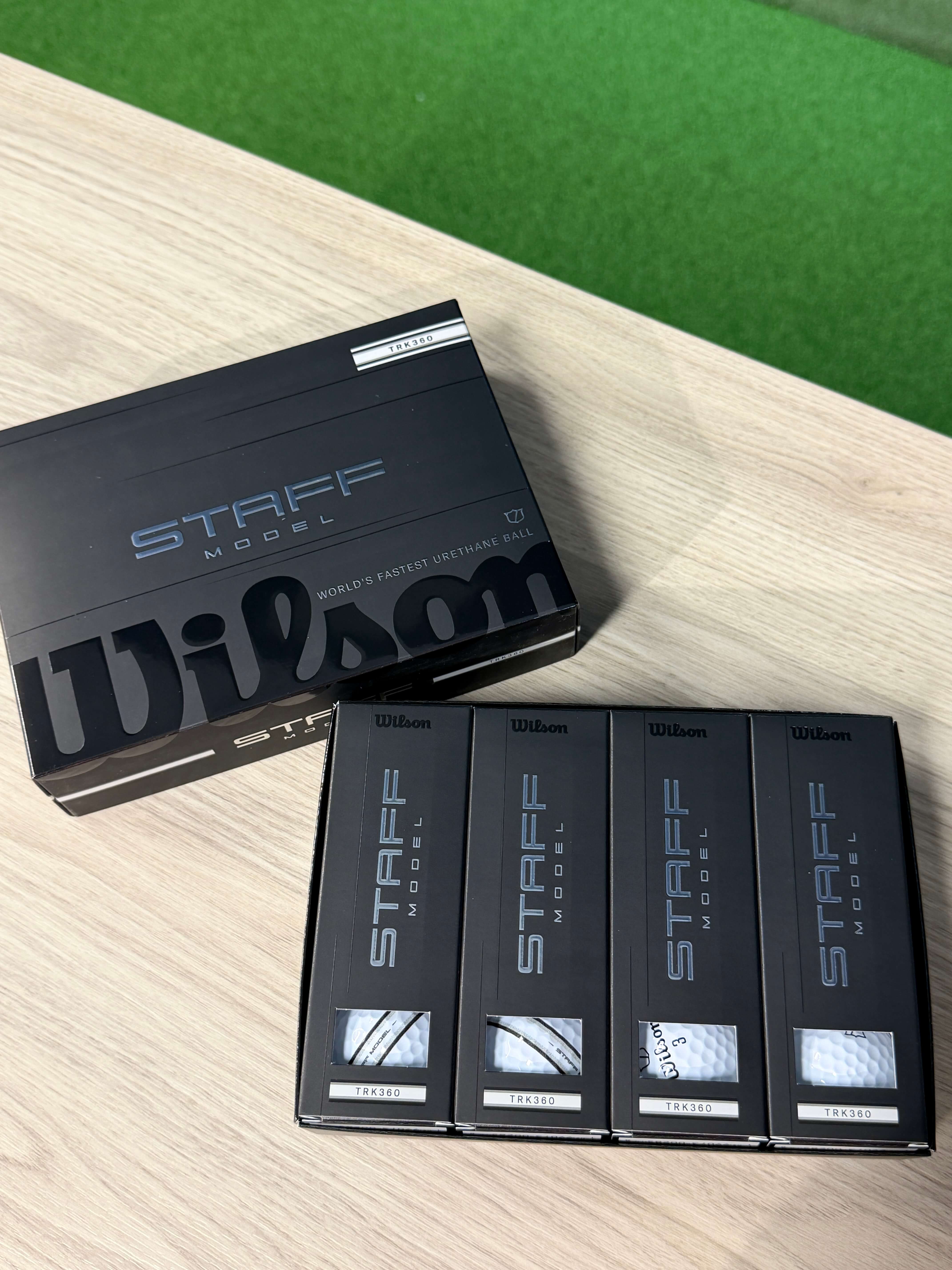 Karratha Indoor Golf Wilson Staff Model TRK360 Golf Balls White