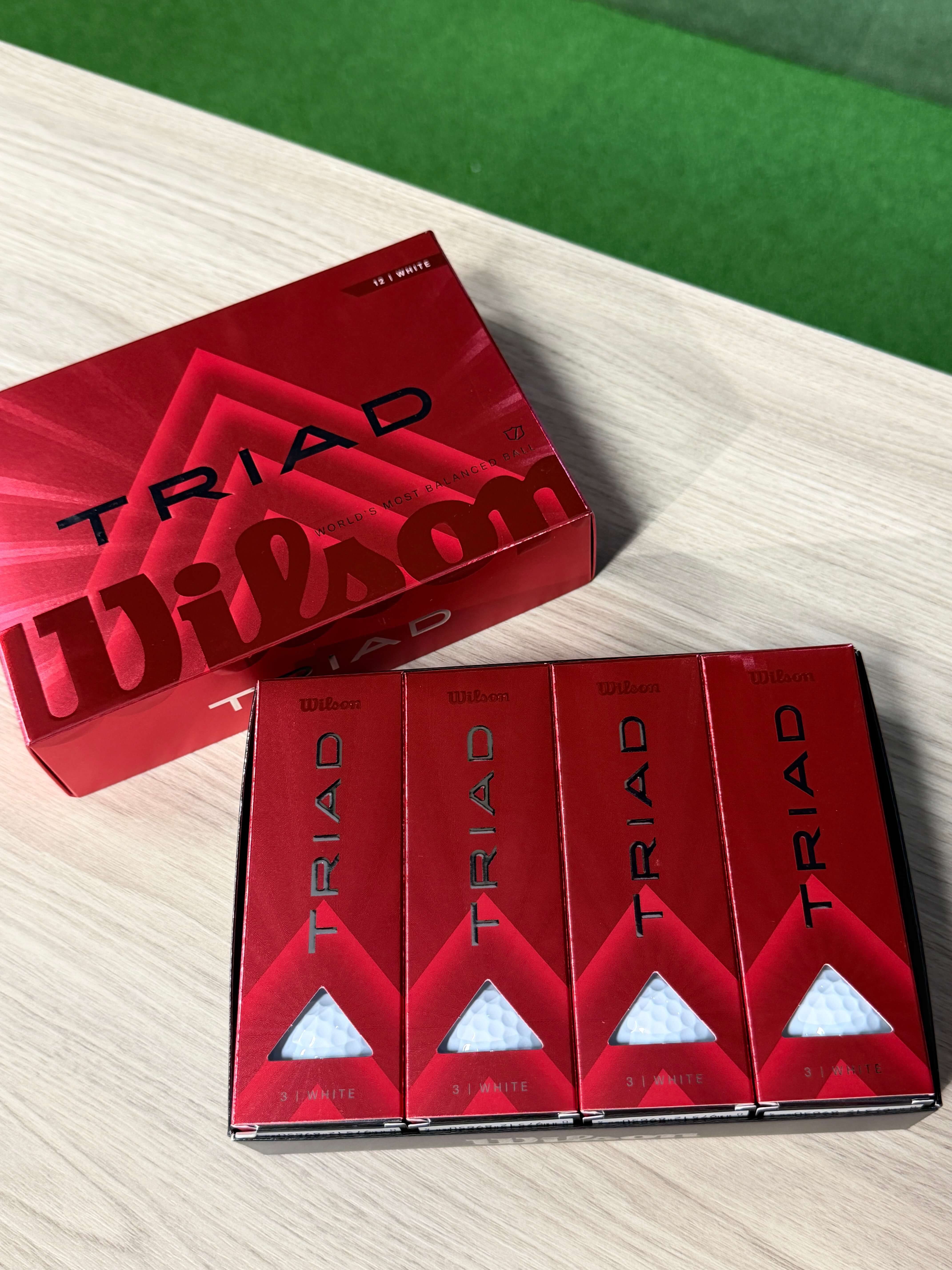 Karratha Indoor Golf Wilson Triad Golf Balls White