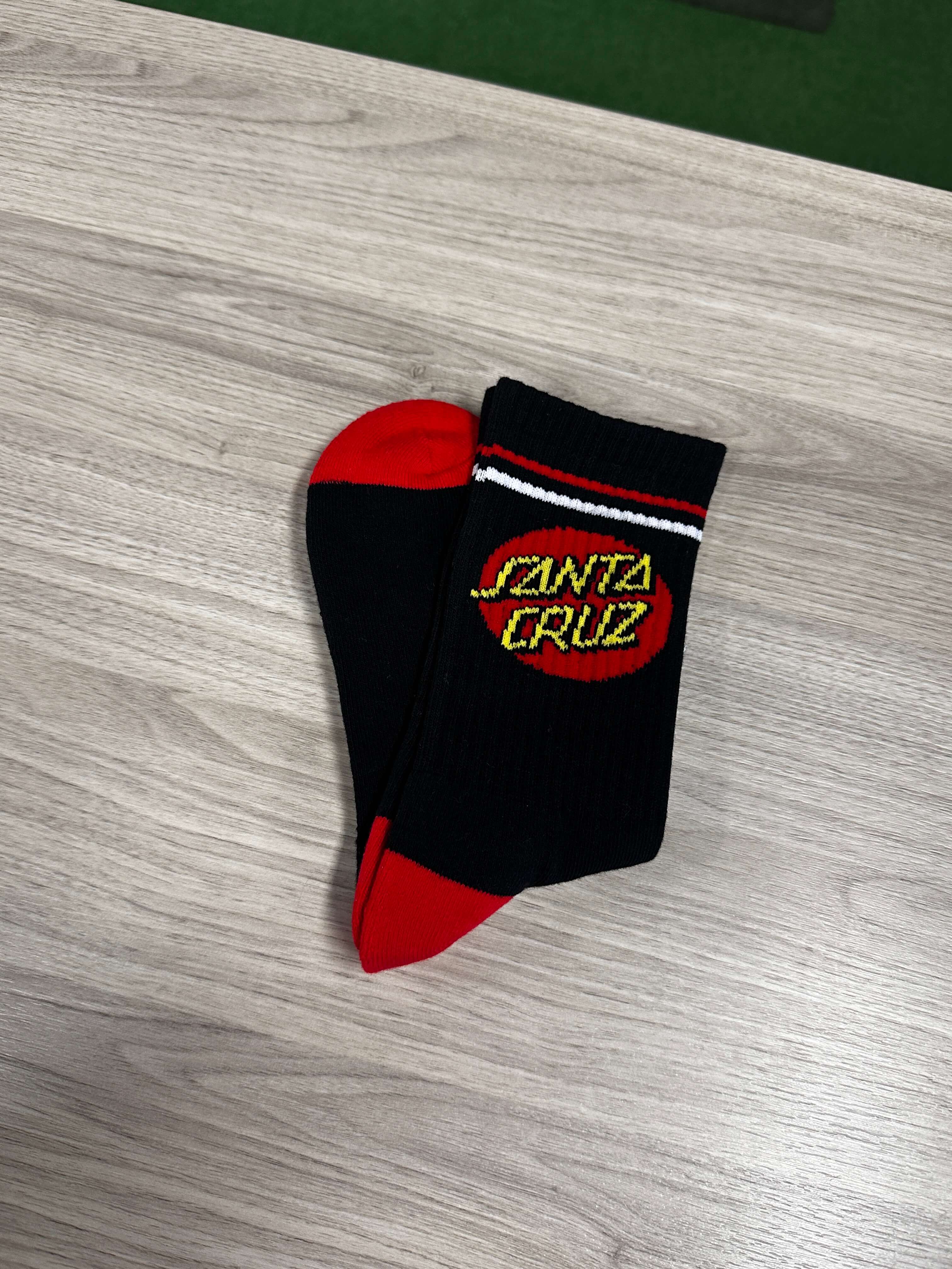 Karratha Indoor Golf Malbon x Santa Cruz Crew Socks
