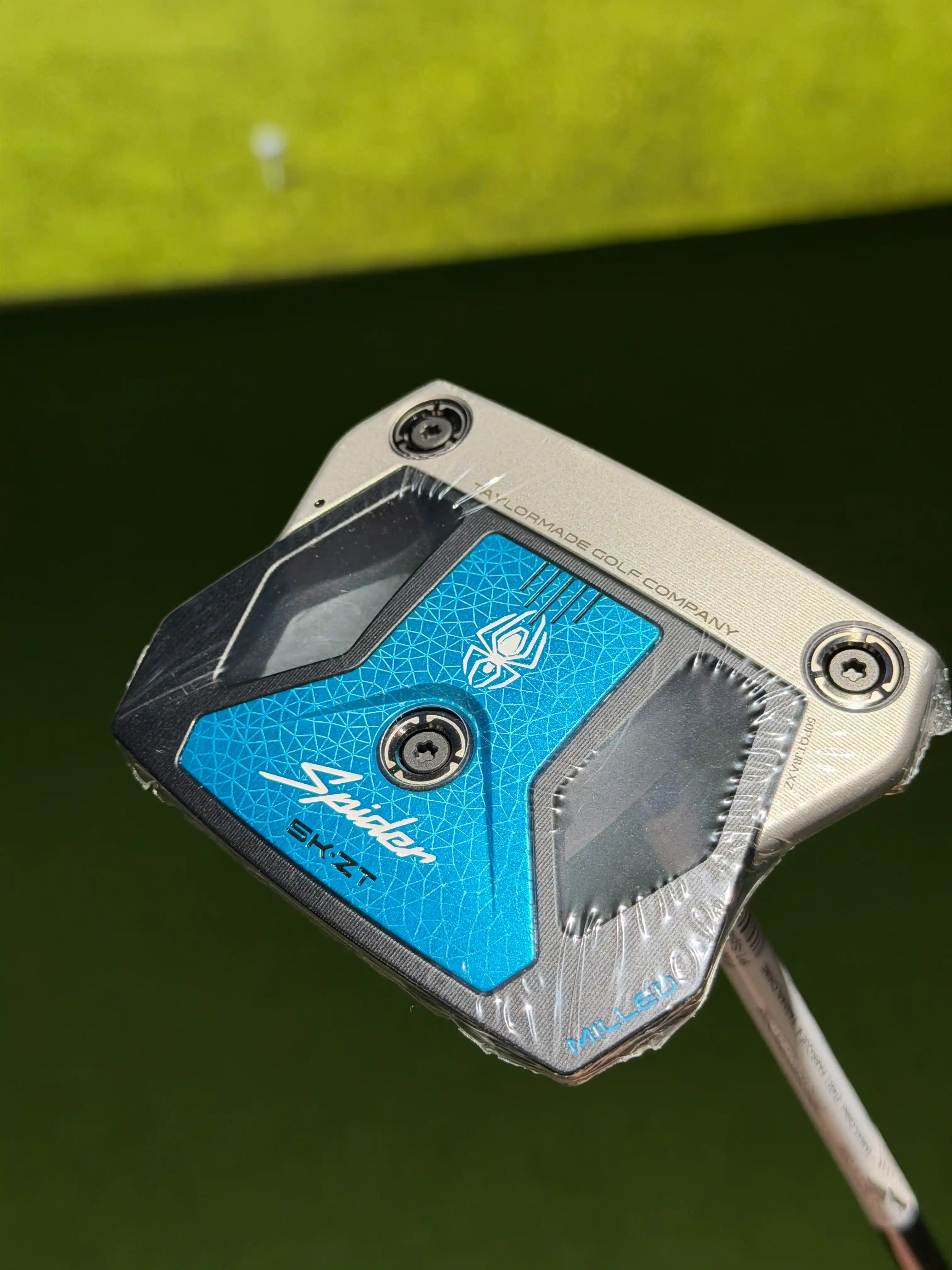 Karratha Indoor Golf TaylorMade Spider ZT putter 35'