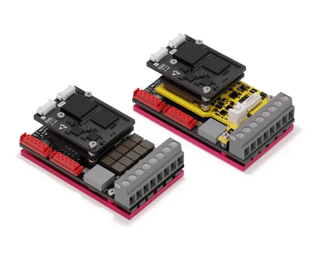 two somanet nodes next to each other