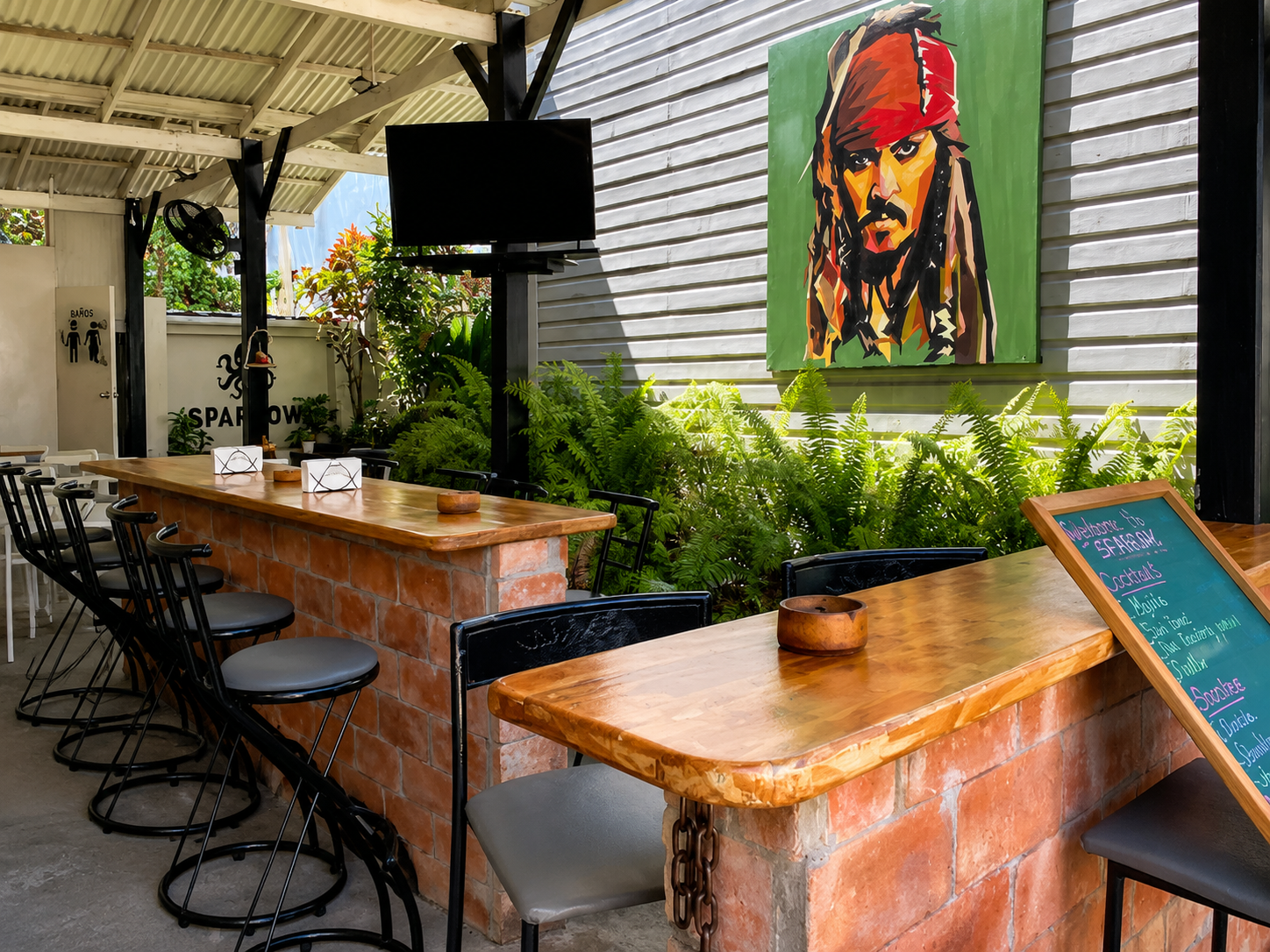 Profitable Turnkey Bar & Restaurant for Sale in Las Terrenas