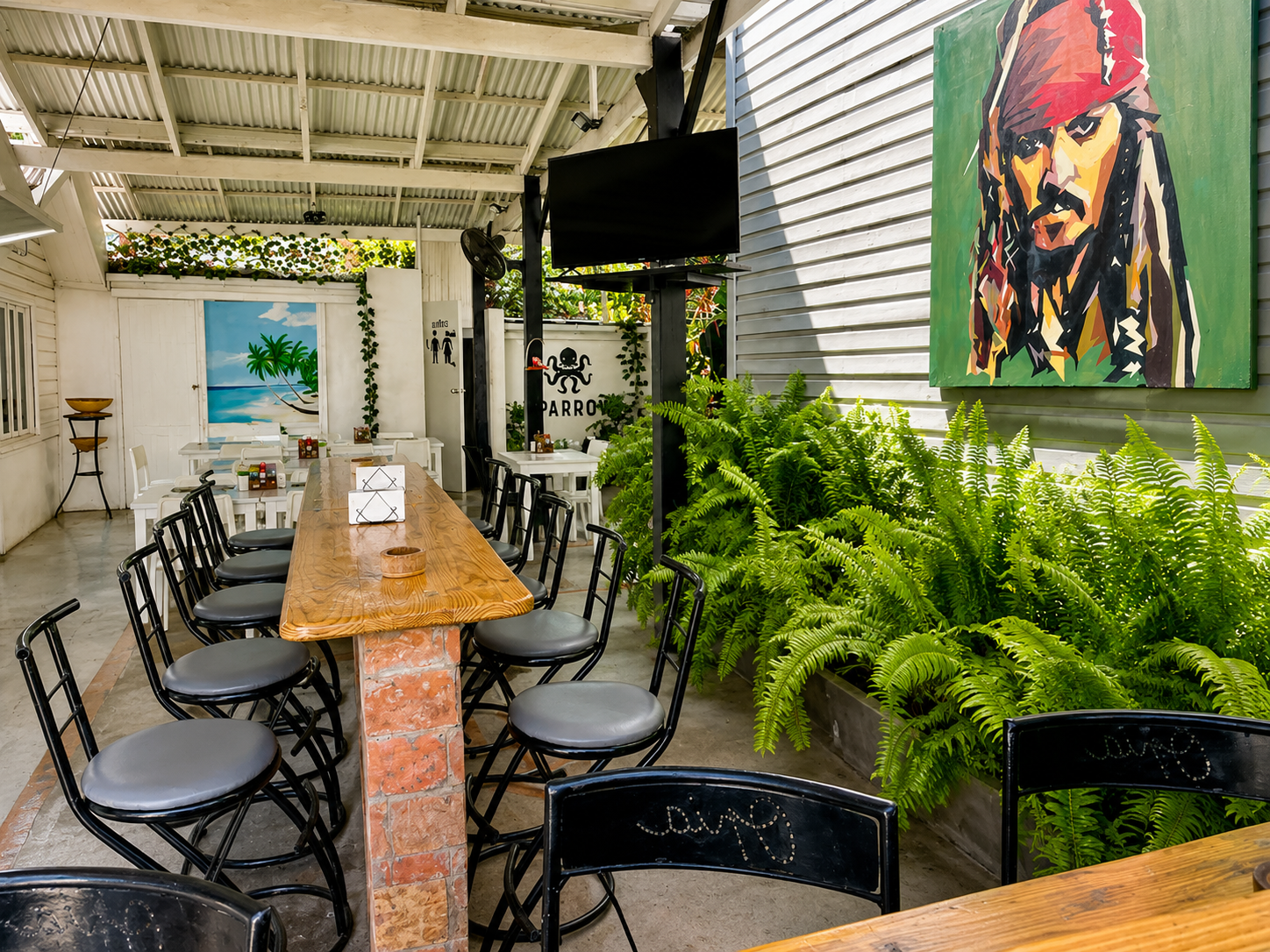 Profitable Turnkey Bar & Restaurant for Sale in Las Terrenas