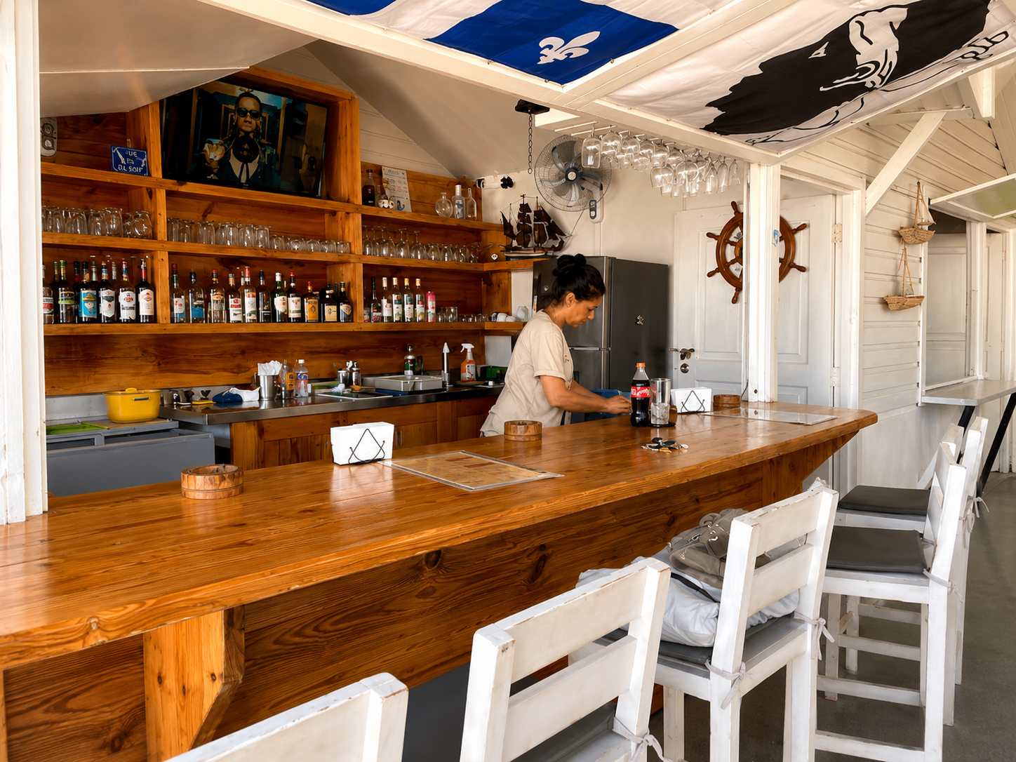Profitable Turnkey Bar & Restaurant for Sale in Las Terrenas