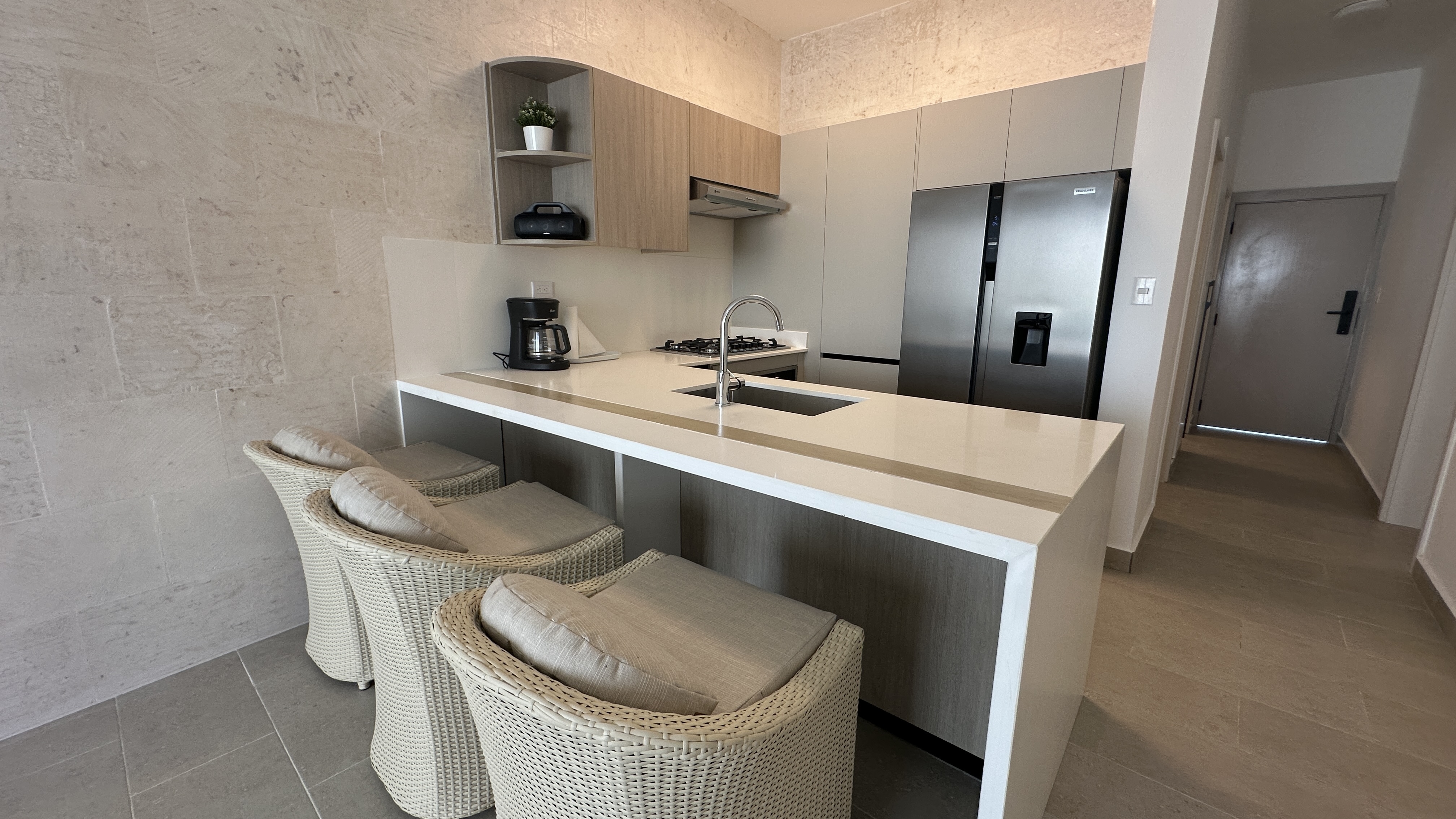 Beachfront Condo in the heart of Encuentro