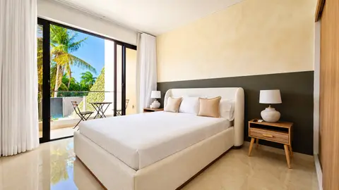 4-bedroom luxury townhouse for rent in Perla Marina 6