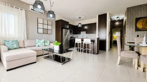 4-bedroom luxury townhouse for rent in Perla Marina 16