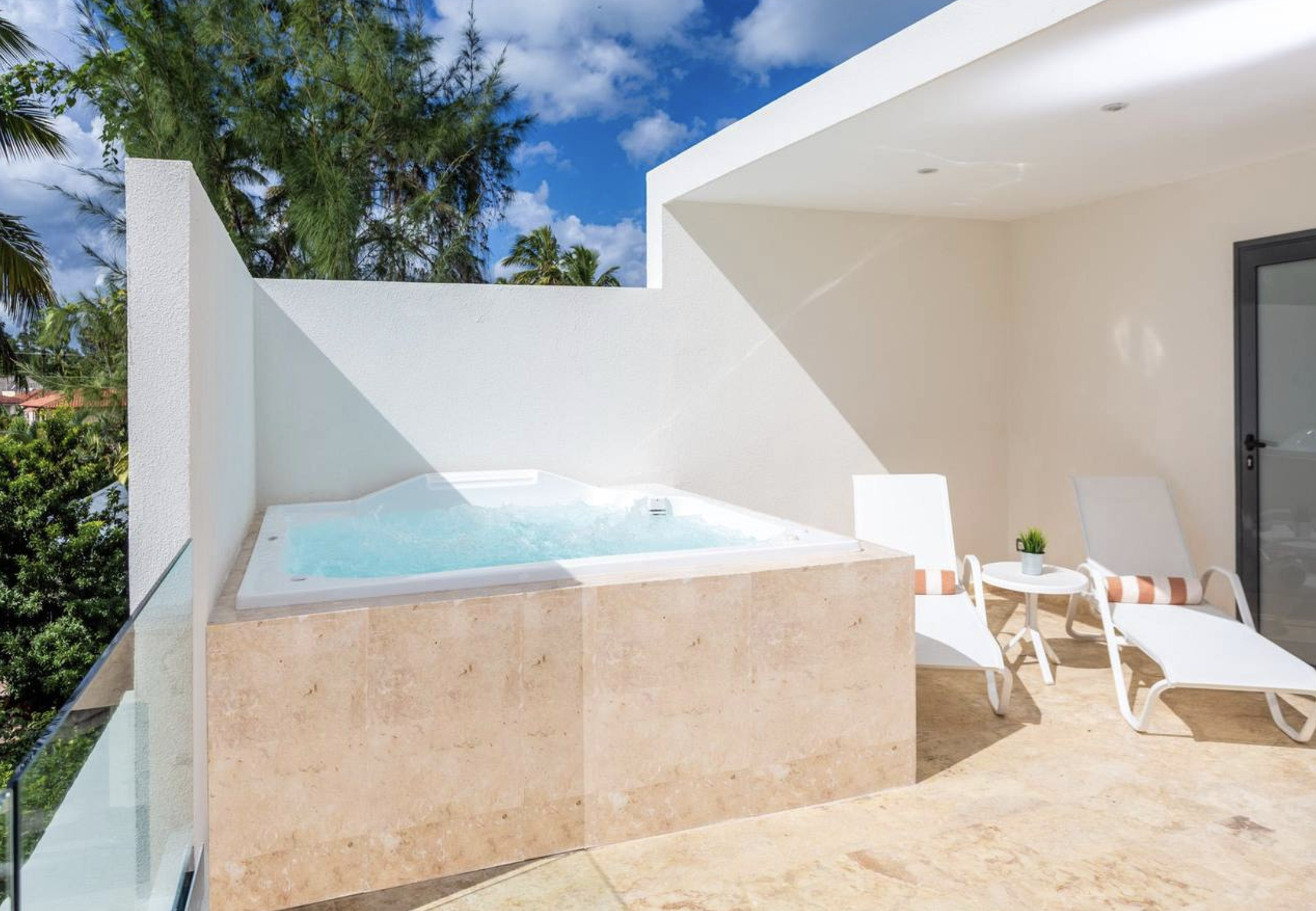 For sale condo las ballenas 18