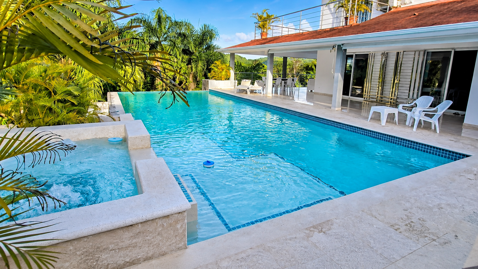 Three-Bedroom Villa in El Limon
