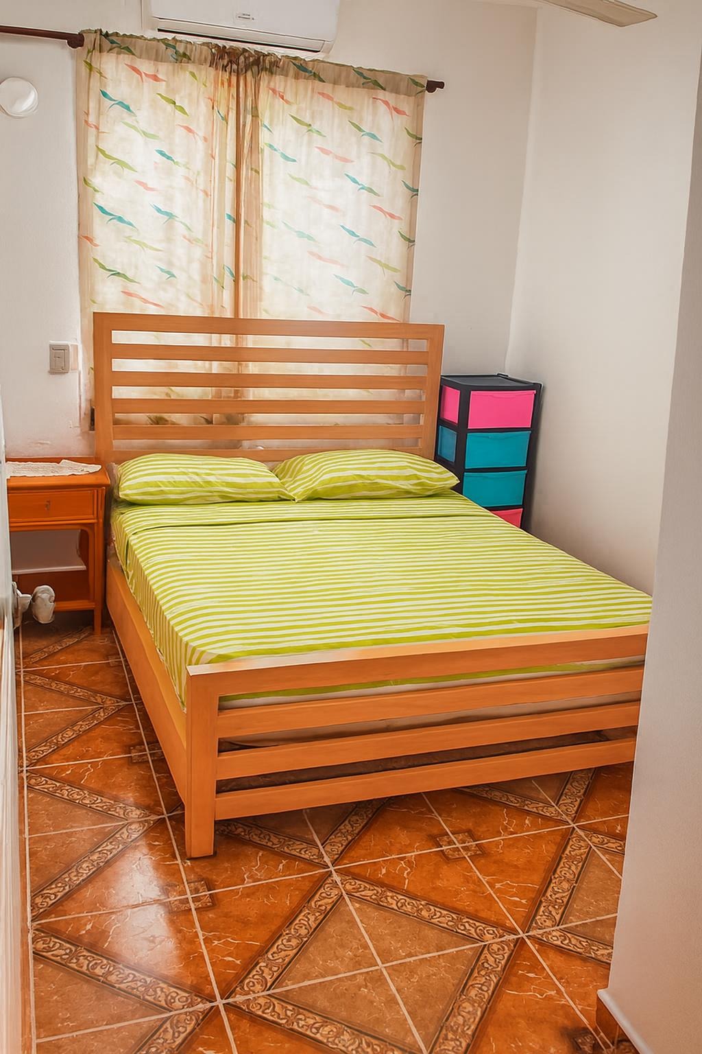 Furnished 2-Bedroom Apartment for Rent in Callejón 5