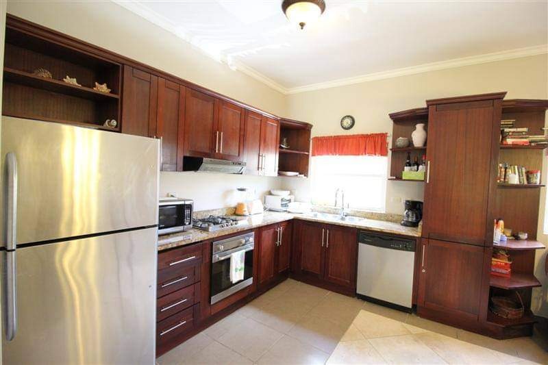 2-bedroom-Ocean-One 4