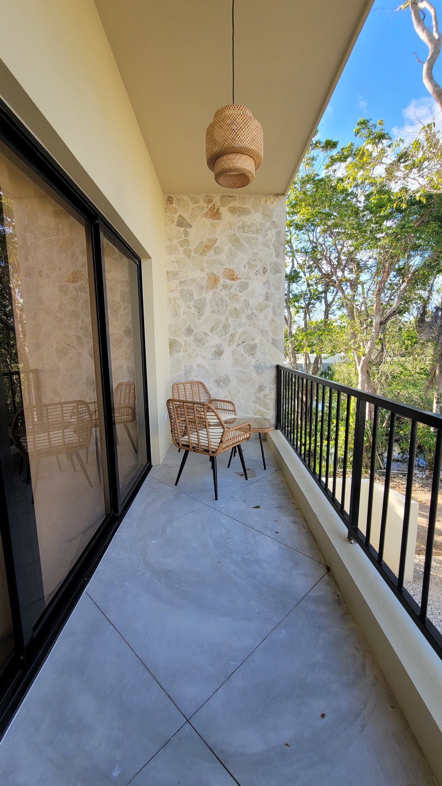 Cozy & Spacious 3-Bedroom Condo in Playa Bonita