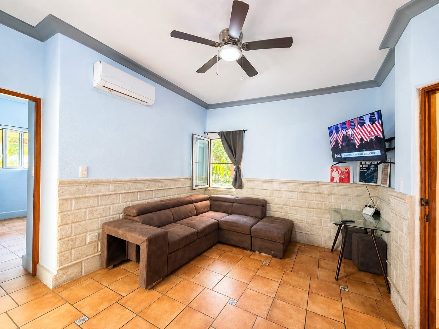 Garden View 1 Bedroom Condo with Beach Access in Perla Marina  8