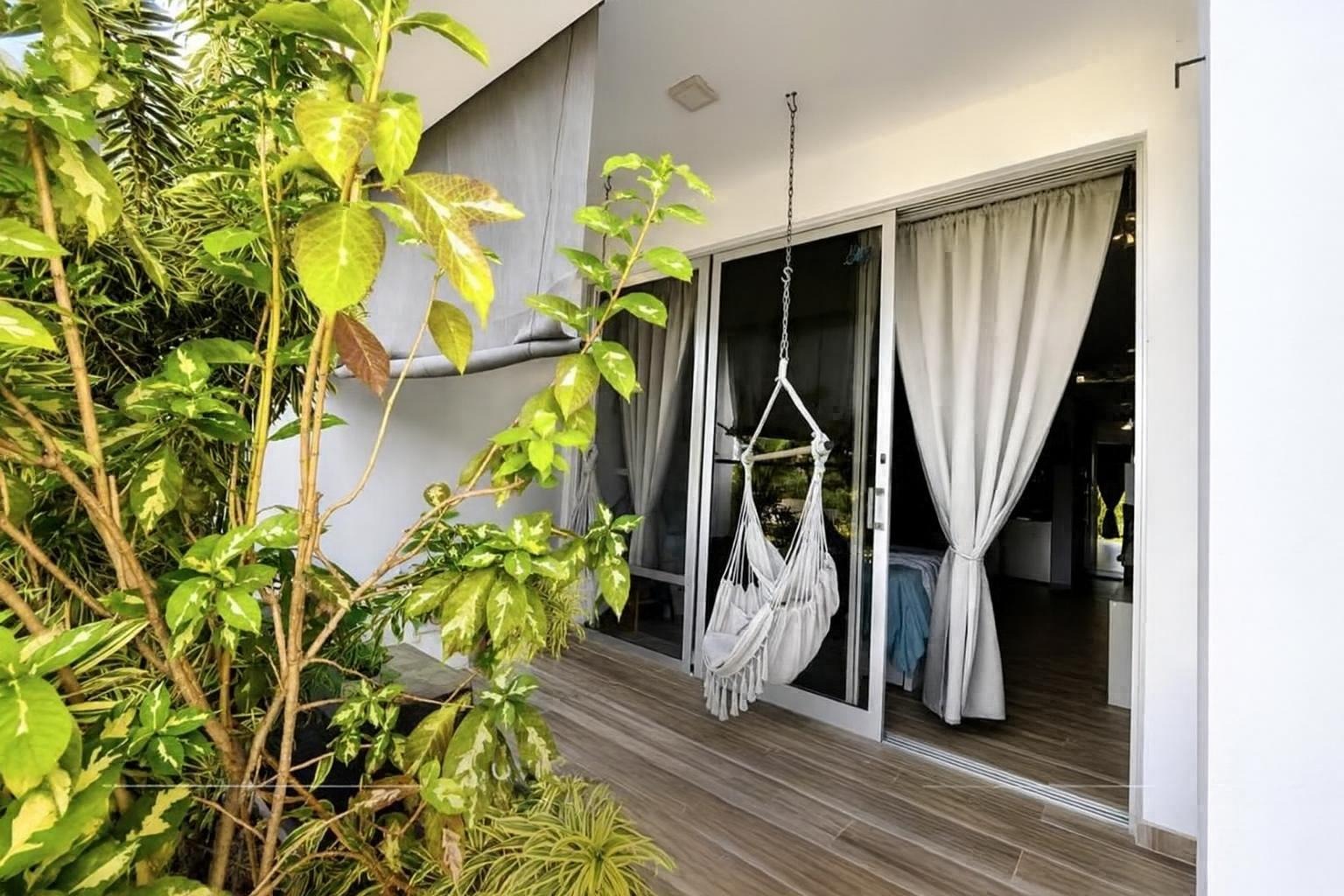Garden View 1 Bedroom Condo with Beach Access in Perla Marina  5