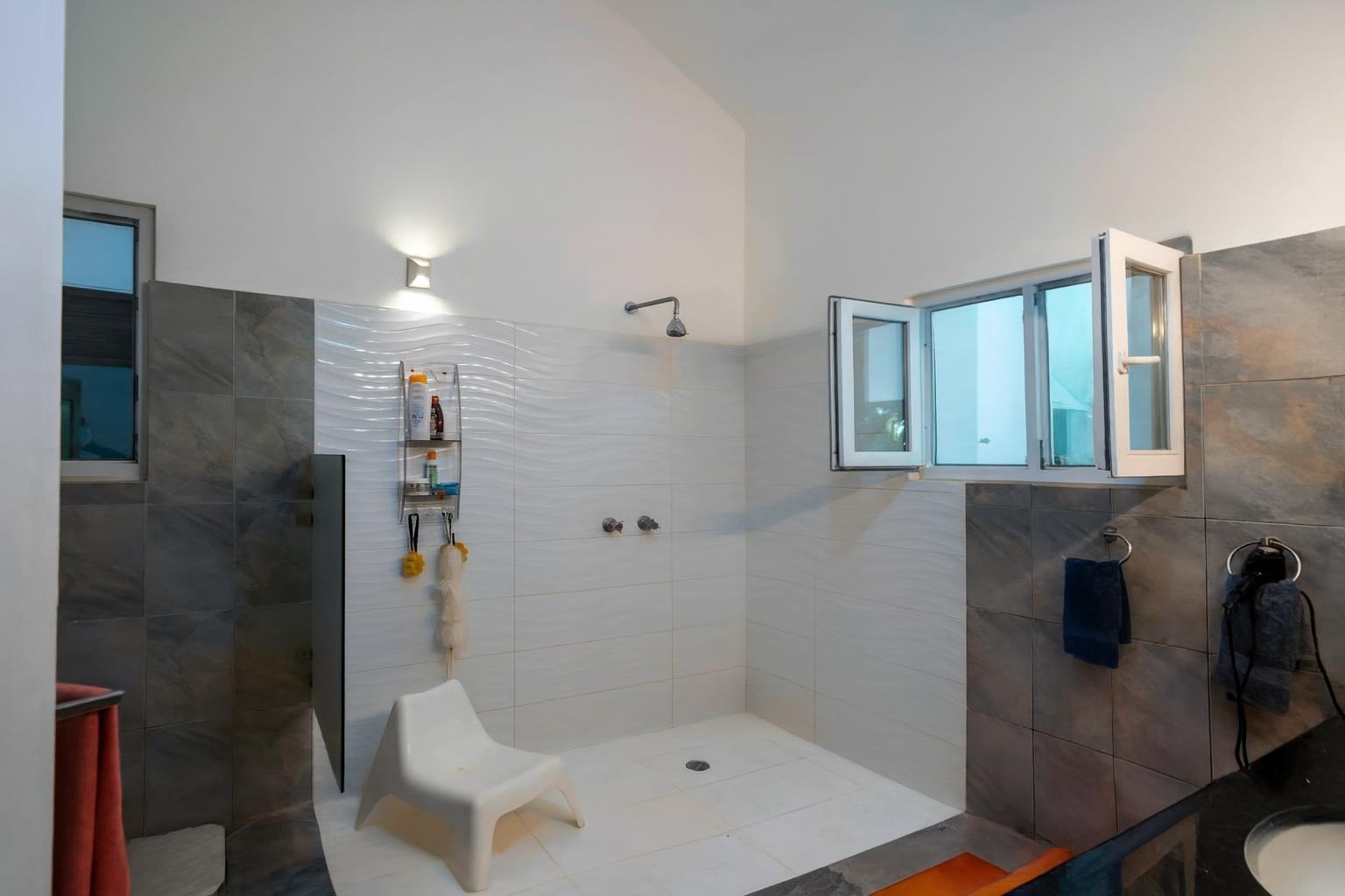 🏡 CHARMING 3-BED HOME IN SECURE GATED COMMUNITY 5