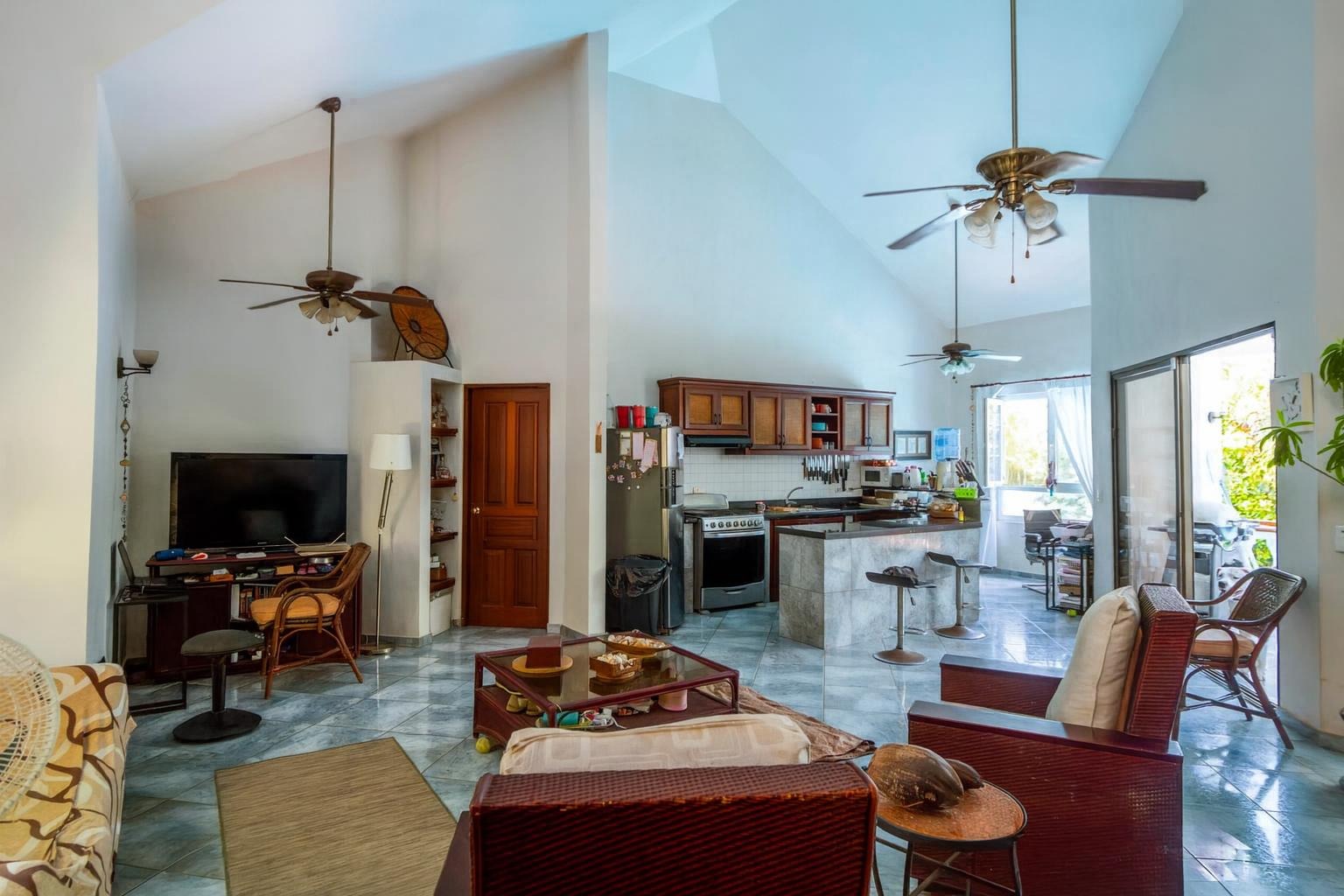 🏡 CHARMING 3-BED HOME IN SECURE GATED COMMUNITY 3
