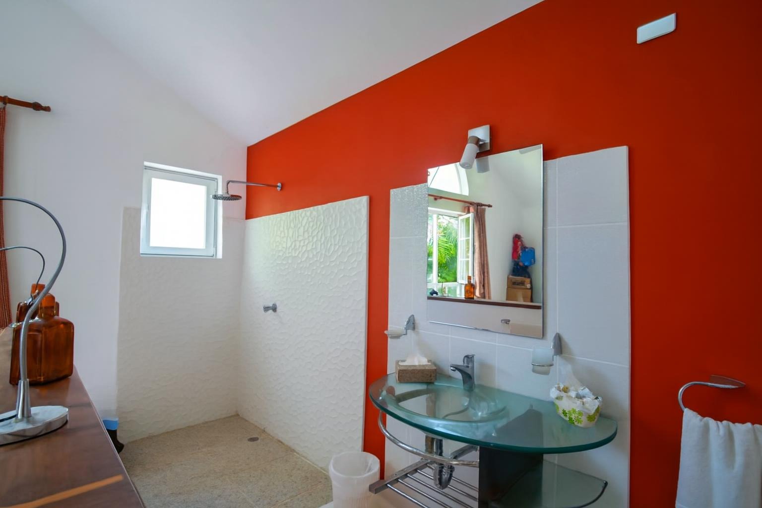 🏡 CHARMING 3-BED HOME IN SECURE GATED COMMUNITY 8