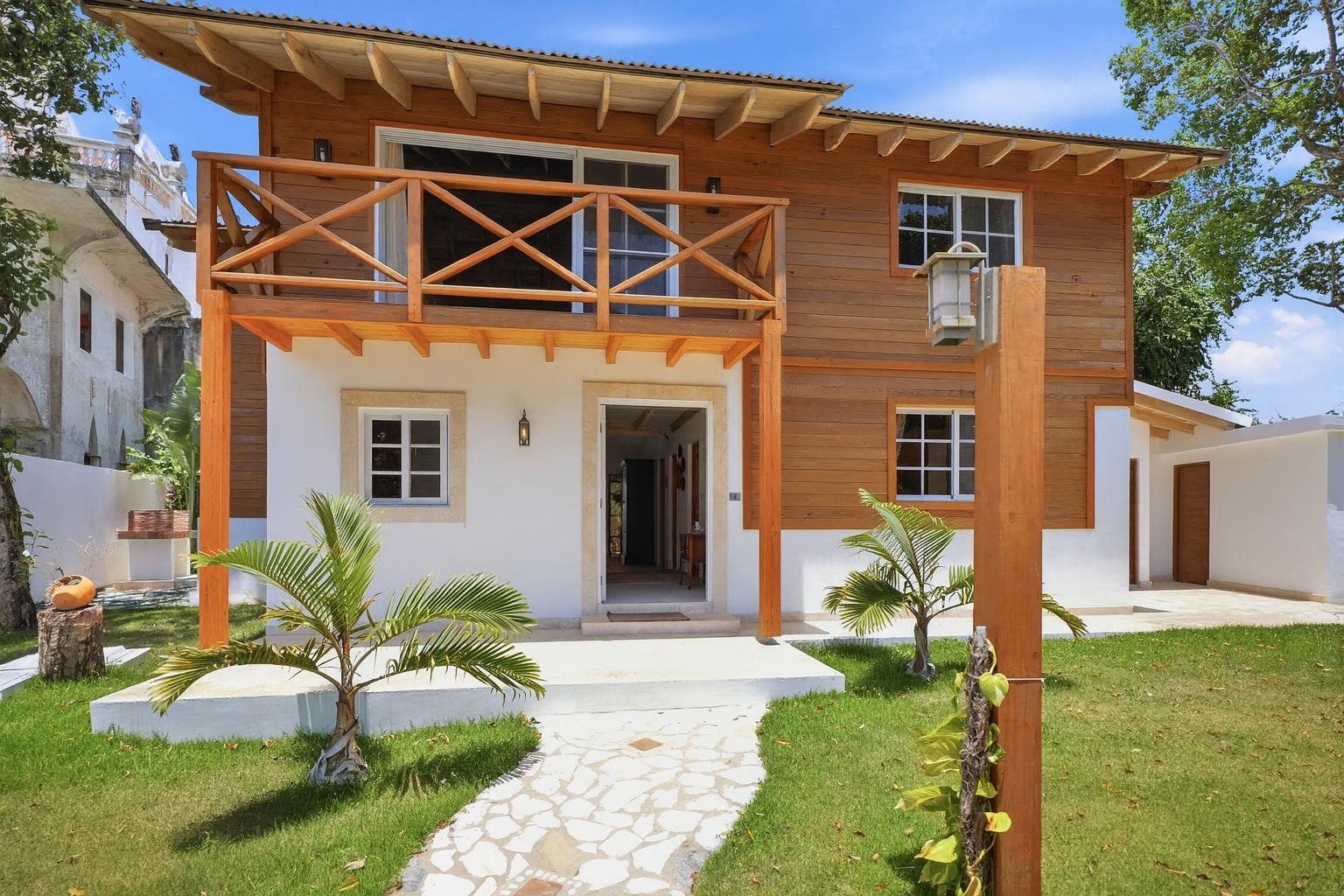 🌴 OCEAN VIEW DESIGNER VILLA WITH SOLAR SYSTEM, POOL & GUEST SUITE POTENTIAL IN SOSUA 3