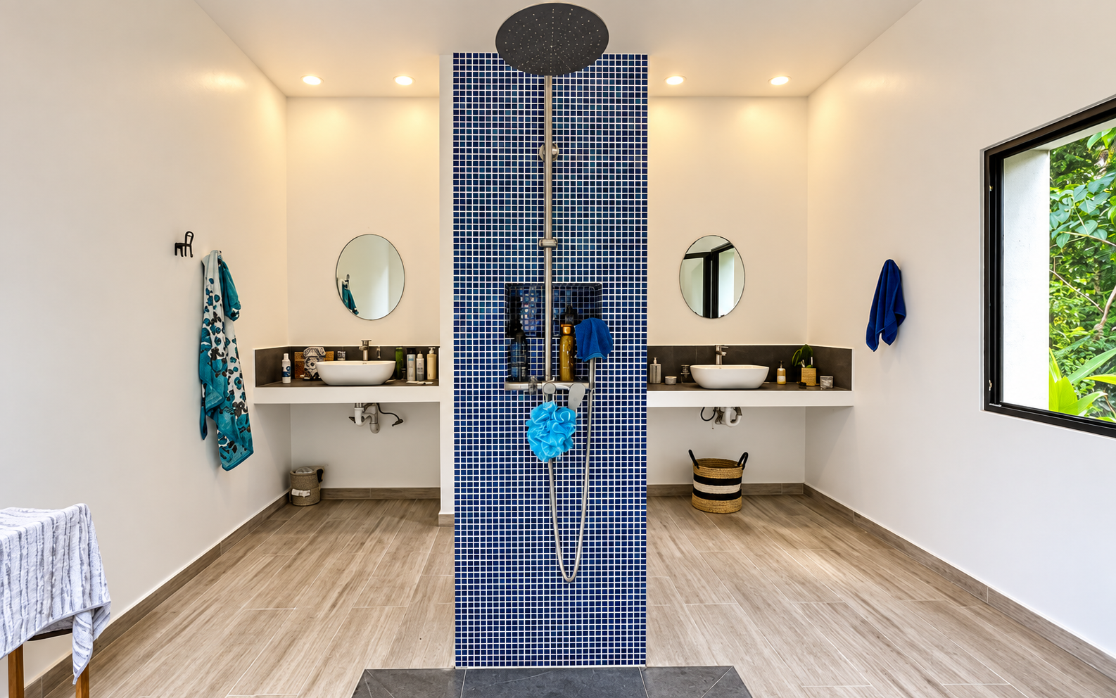 Modern 3-Bedroom Villa in Playa Las Ballenas
