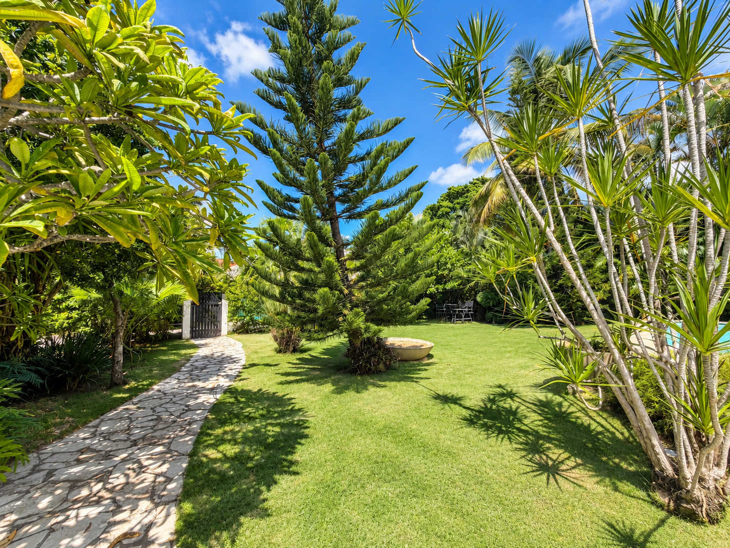 3-Bedroom Villa with Large Tropical Garden in Las Terrenas