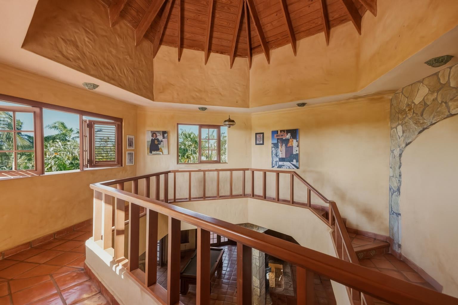 Luxury Mediterranean Living in Sea Horse Ranch 7