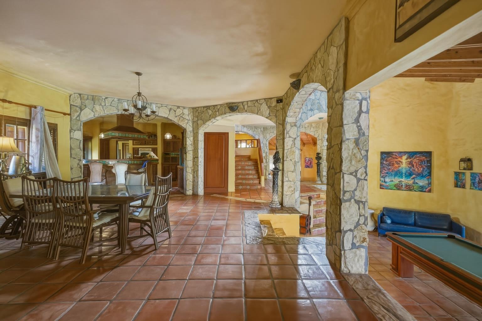 Luxury Mediterranean Living in Sea Horse Ranch 6