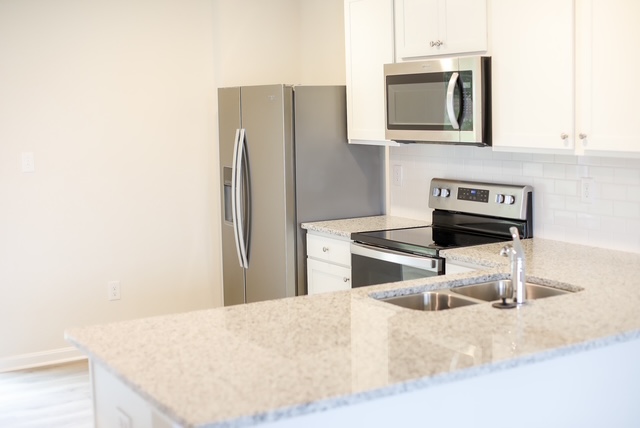 view of kitchen with stainless steel appliances