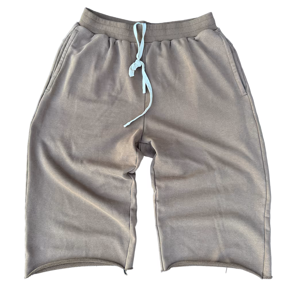 Earth-toned and elevated. In Sand Dune, the Heirloom Sweatshorts feel like a modern relic—washed soft, worn-in, and ready for everyday wear. Featuring a 17-inch inseam, vintage finish, and raw-edge drawstrings for quiet detail.