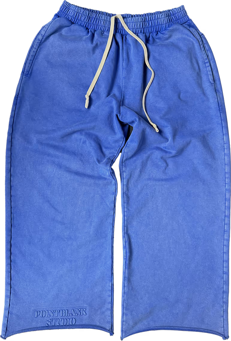 A soft tone with a strong silhouette. The Powder Blue Heirloom Sweats feature a baggy, wide-leg fit made from heavyweight 400 GSM organic cotton. Finished with a mineral wash for a sun-faded look, they blend durable comfort with elevated loungewear appeal.