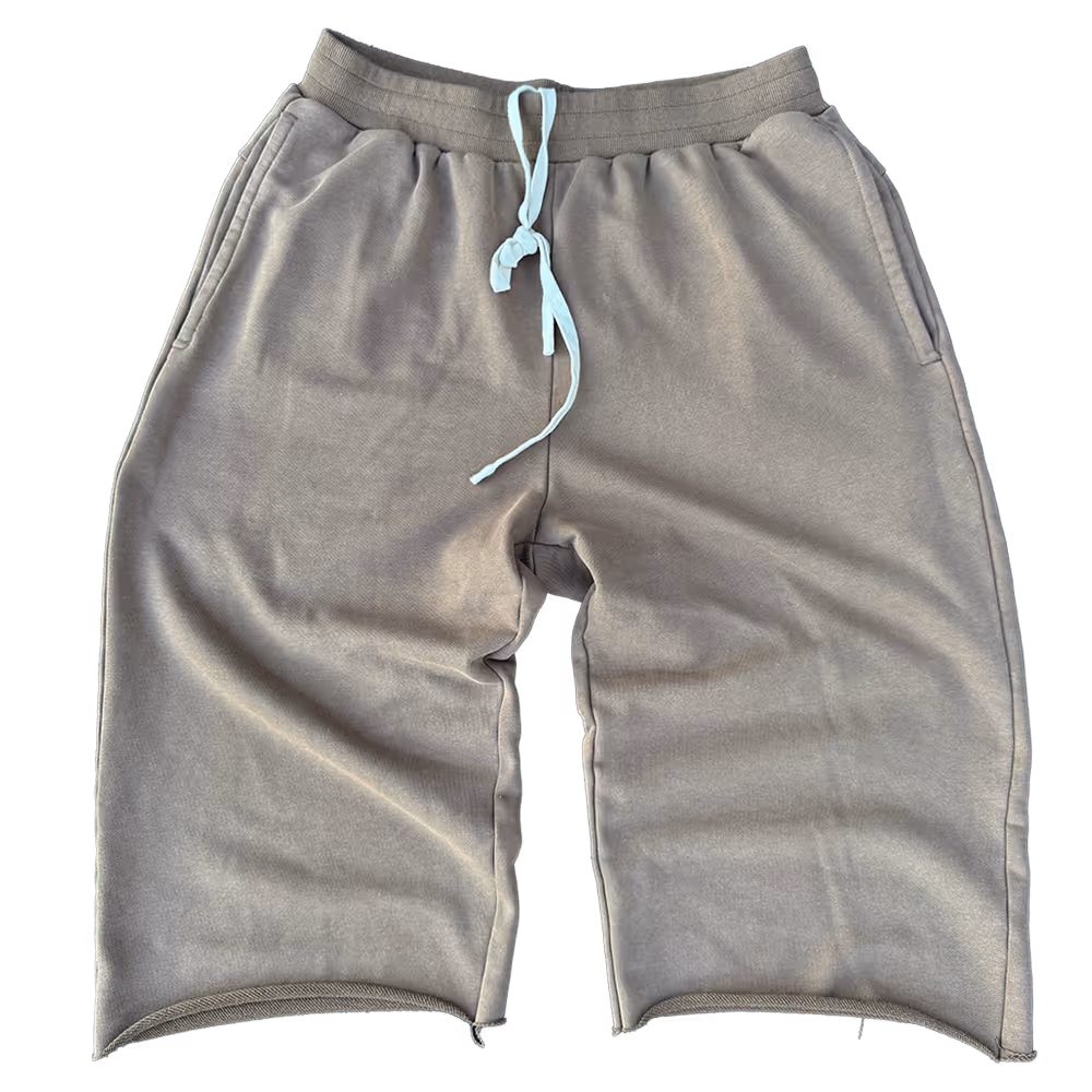 Earth-toned and elevated. In Sand Dune, the Heirloom Sweatshorts feel like a modern relic—washed soft, worn-in, and ready for everyday wear. Featuring a 17-inch inseam, vintage finish, and raw-edge drawstrings for quiet detail.