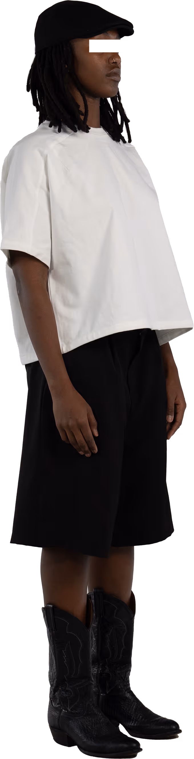 The Heavy Raglan Tee combines vintage-inspired design with modern comfort. Made from 100% heavyweight organic cotton, this boxy, oversized shirt features raglan sleeves, dart details, and single stitch finishing for a truly relaxed, effortless fit. The relaxed silhouette and reinforced neckline offer durability while maintaining a laid-back, stylish look. Available in multiple colors, the Heavy Raglan Tee is perfect for layering or wearing solo for a cool, casual vibe. A must-have staple for any wardrobe, designed to offer both style and comfort.