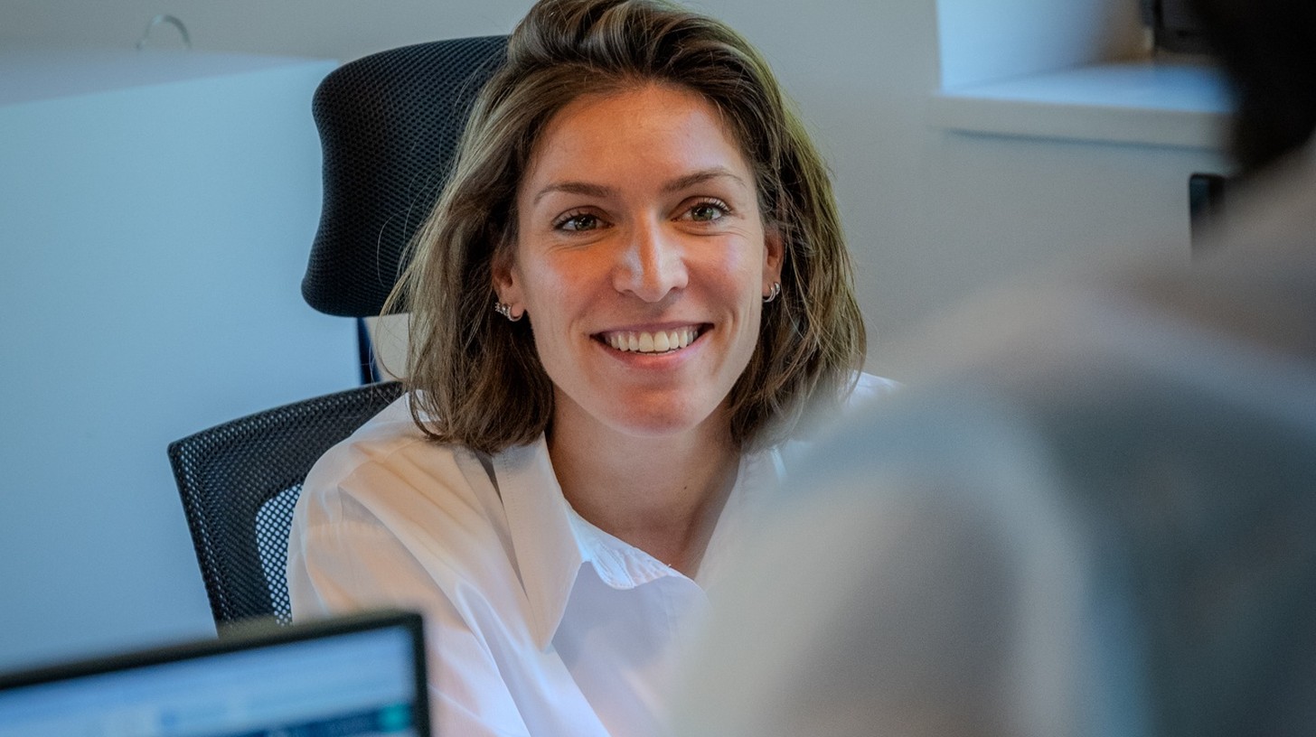 Ontdek hoe je als bedrijf of recruiter valkuilen kunt vermijden en zorg voor een positieve sollicitatie-ervaring. Leer essentiële strategieën om te schitteren in het wervingsproces en bouw aan succesvolle relaties met kandidaten.
