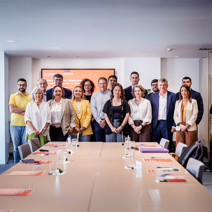 Primera sesión del Mirador de la Vivacidad | Relevo generacional y agricultura: innovación y digitalización al servicio del campo