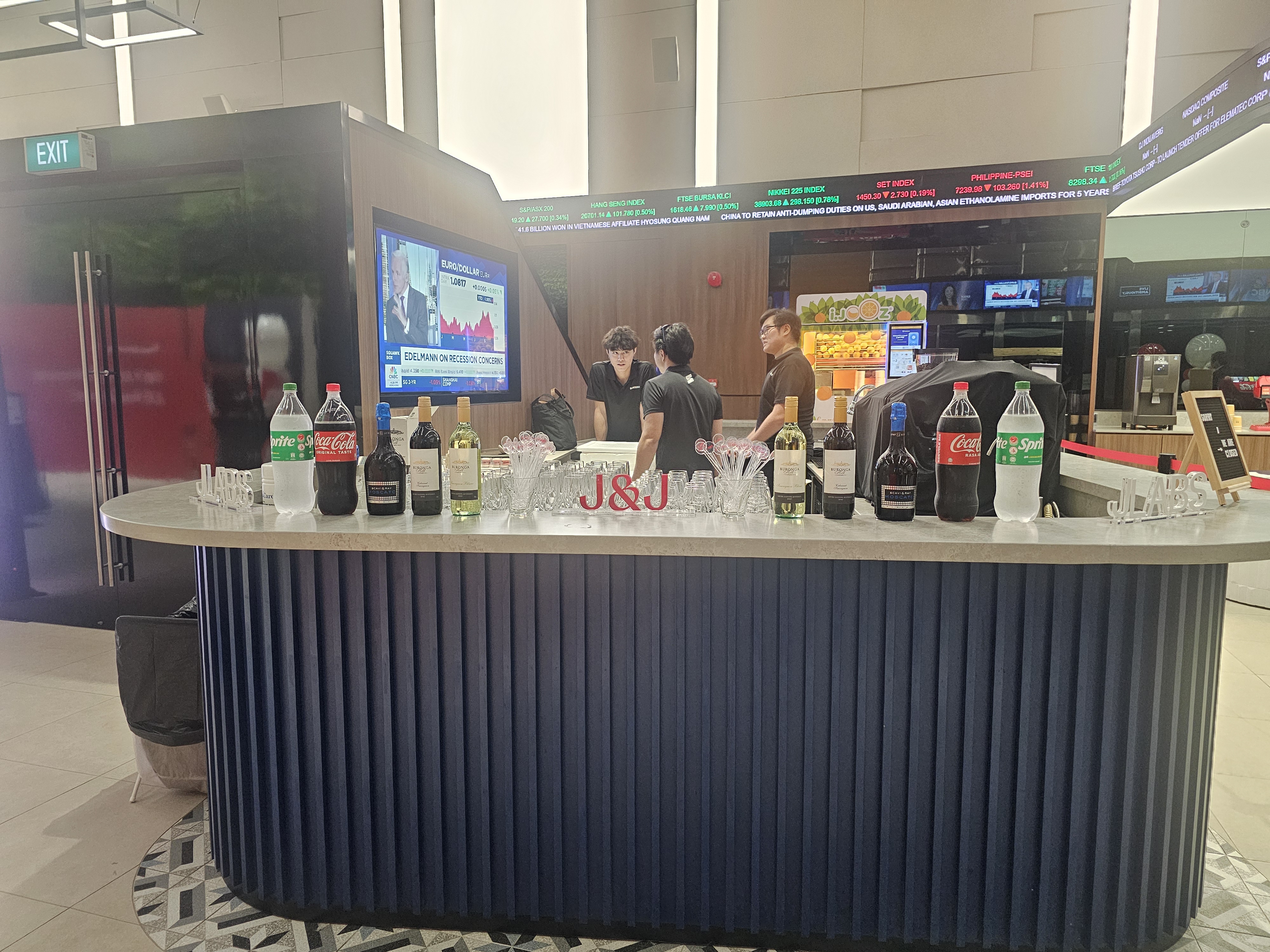 A Subzero Experience - Seamless One Stop Food & Alcohol Beverage Event Solutions